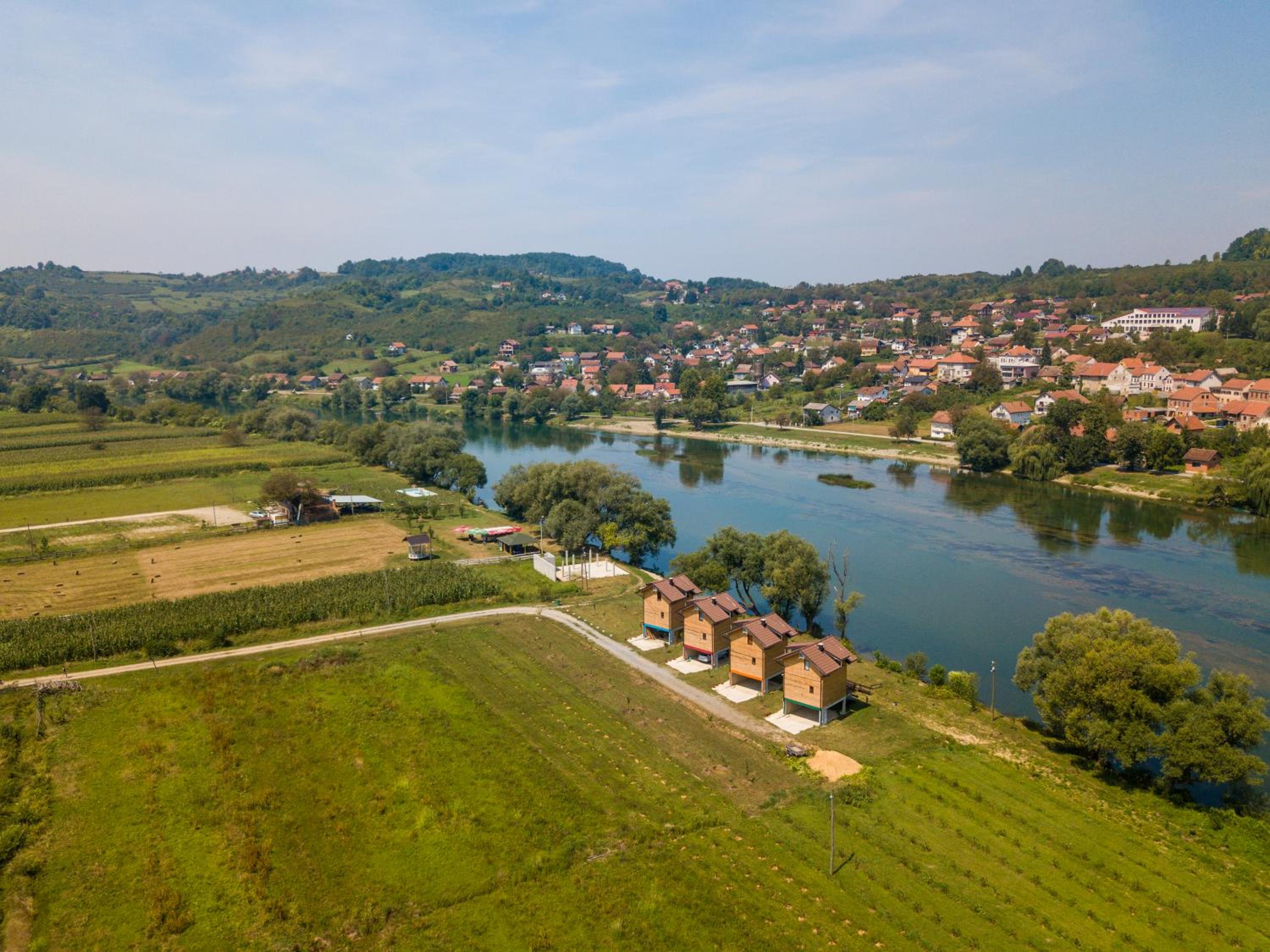 Holiday homes Piralo
