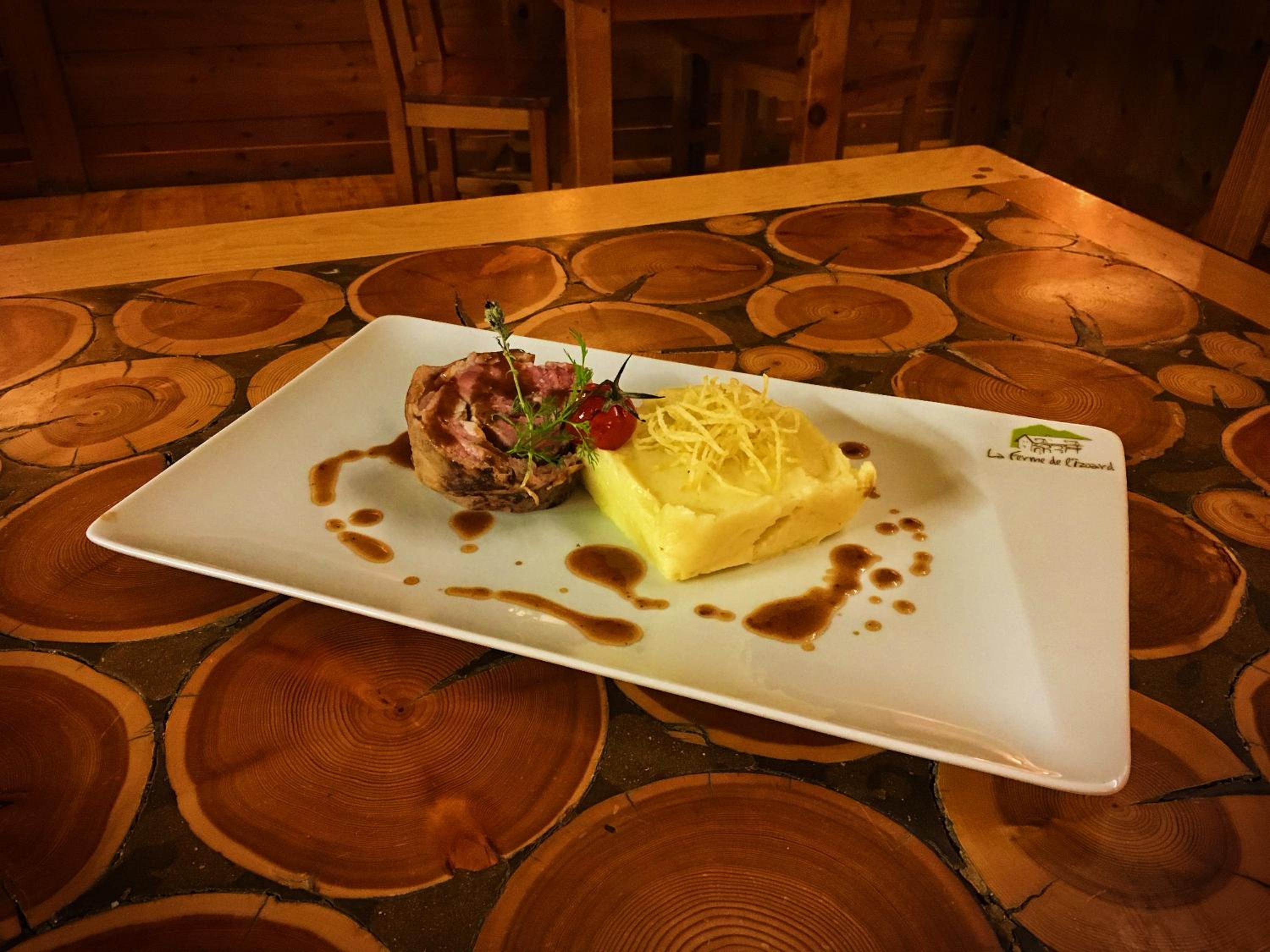restaurant