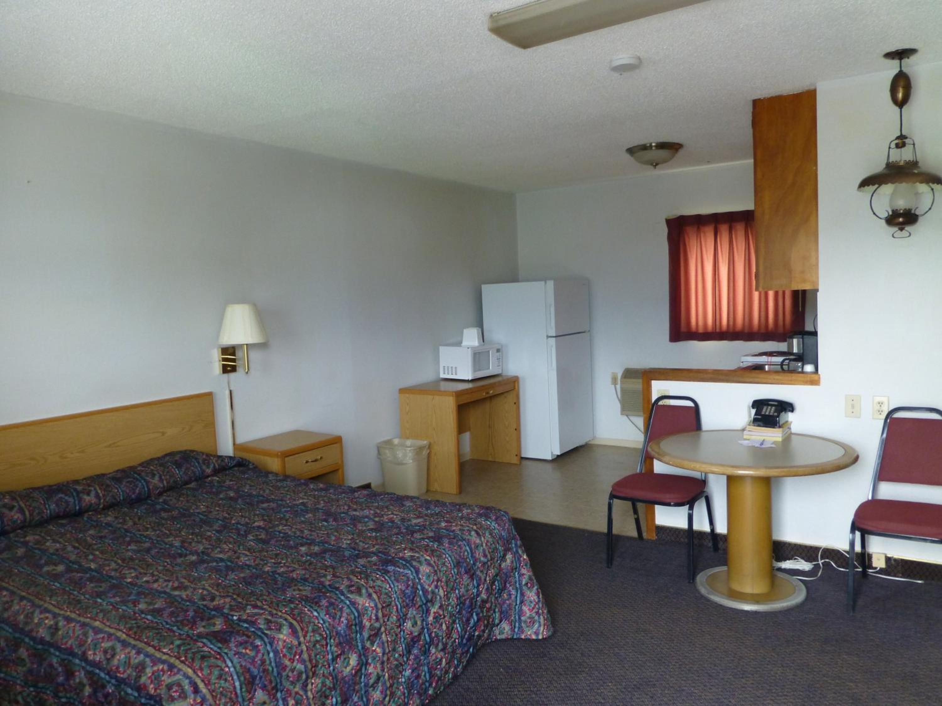 Umatilla Inn & Suites
