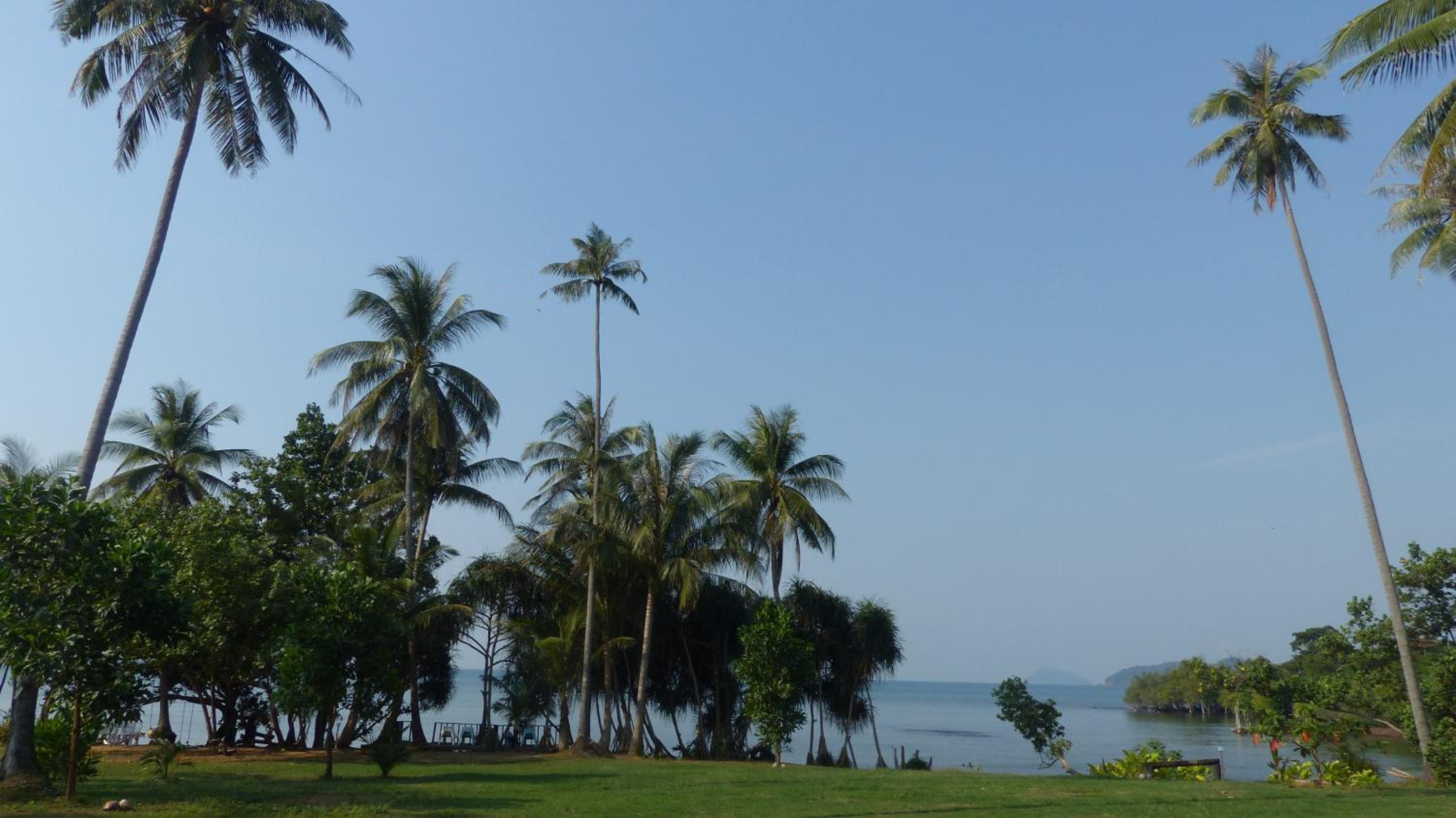 Naivacha Tent Koh Mak