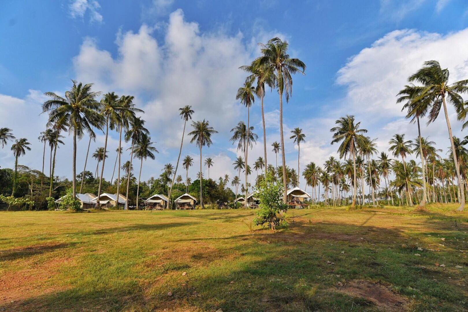 Naivacha Tent Koh Mak