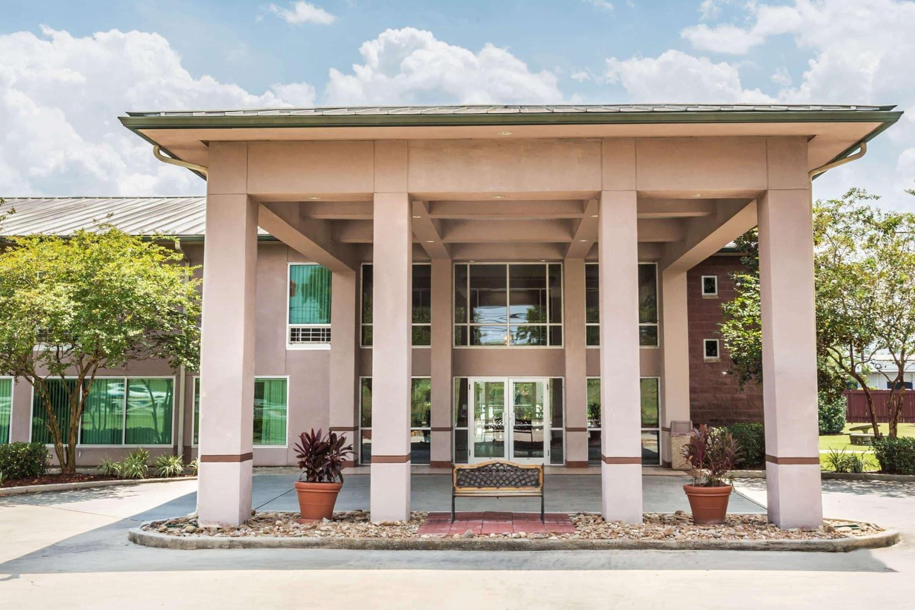 Ramada by Wyndham Luling, Fotografia 6