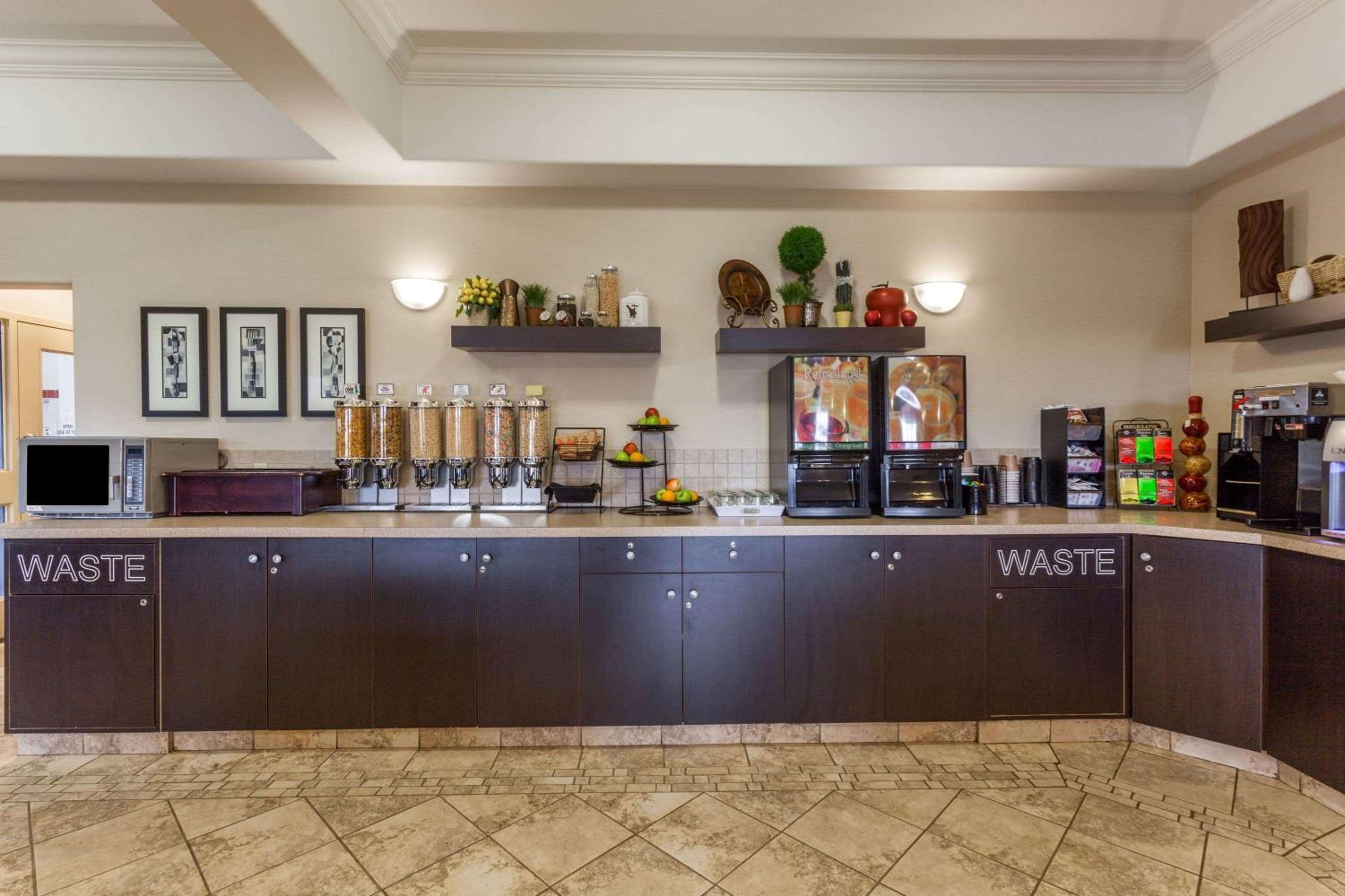 Ramada by Wyndham Westlock, Fotografia 30