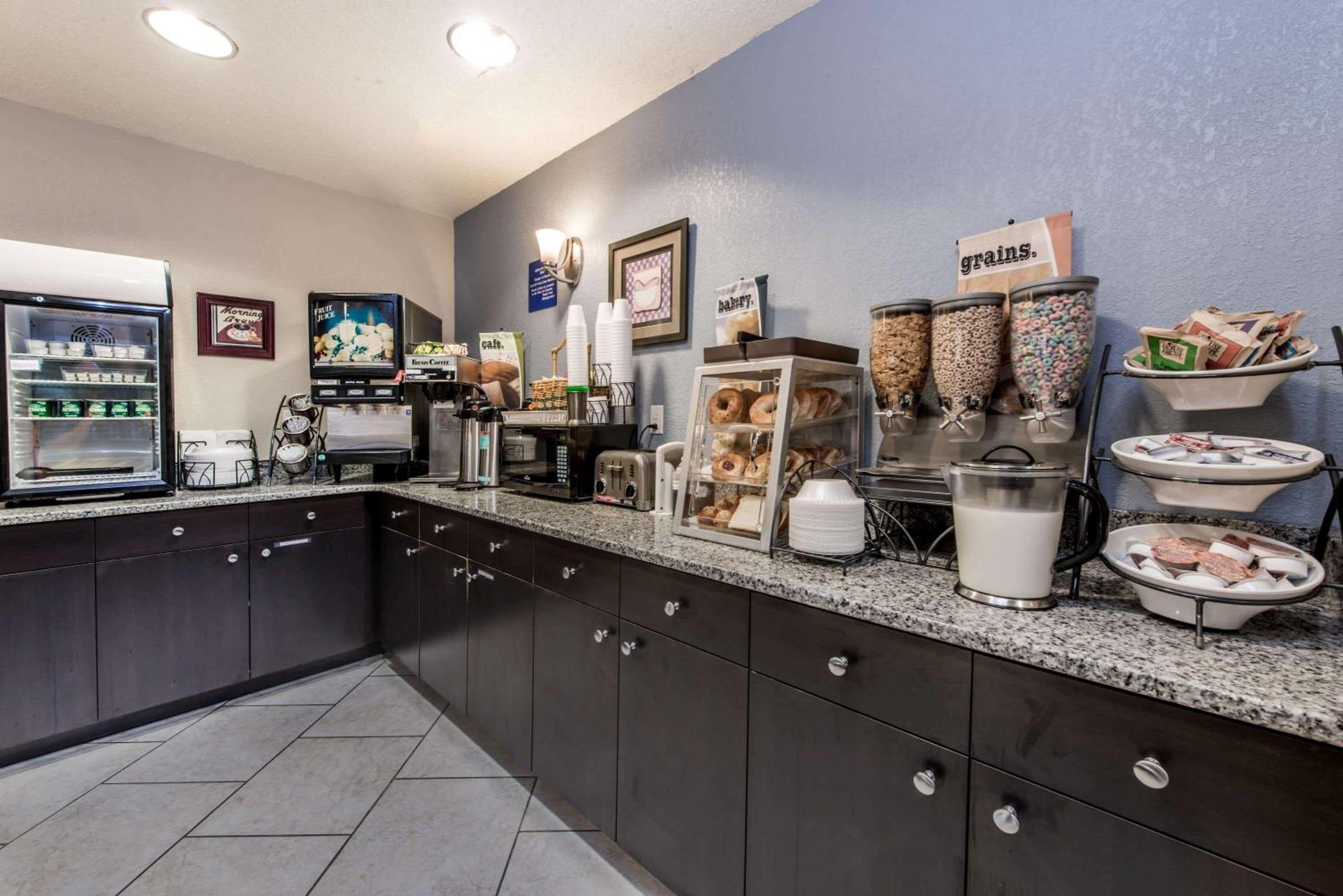Georgetown Vacations - Microtel Inn Georgetown - Lexington North - Property Image 24