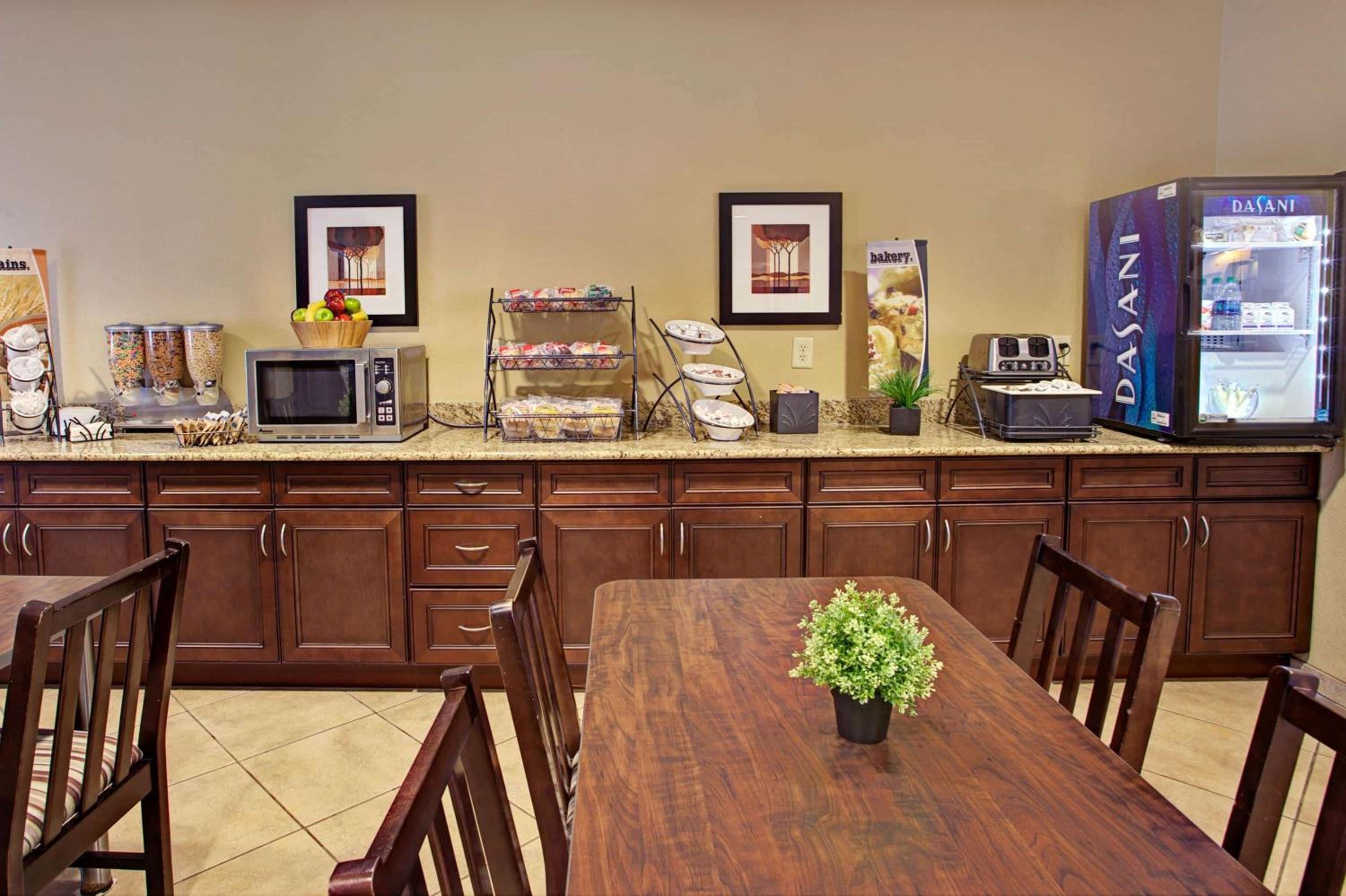 Microtel Inn & Suites - Cartersville view 5