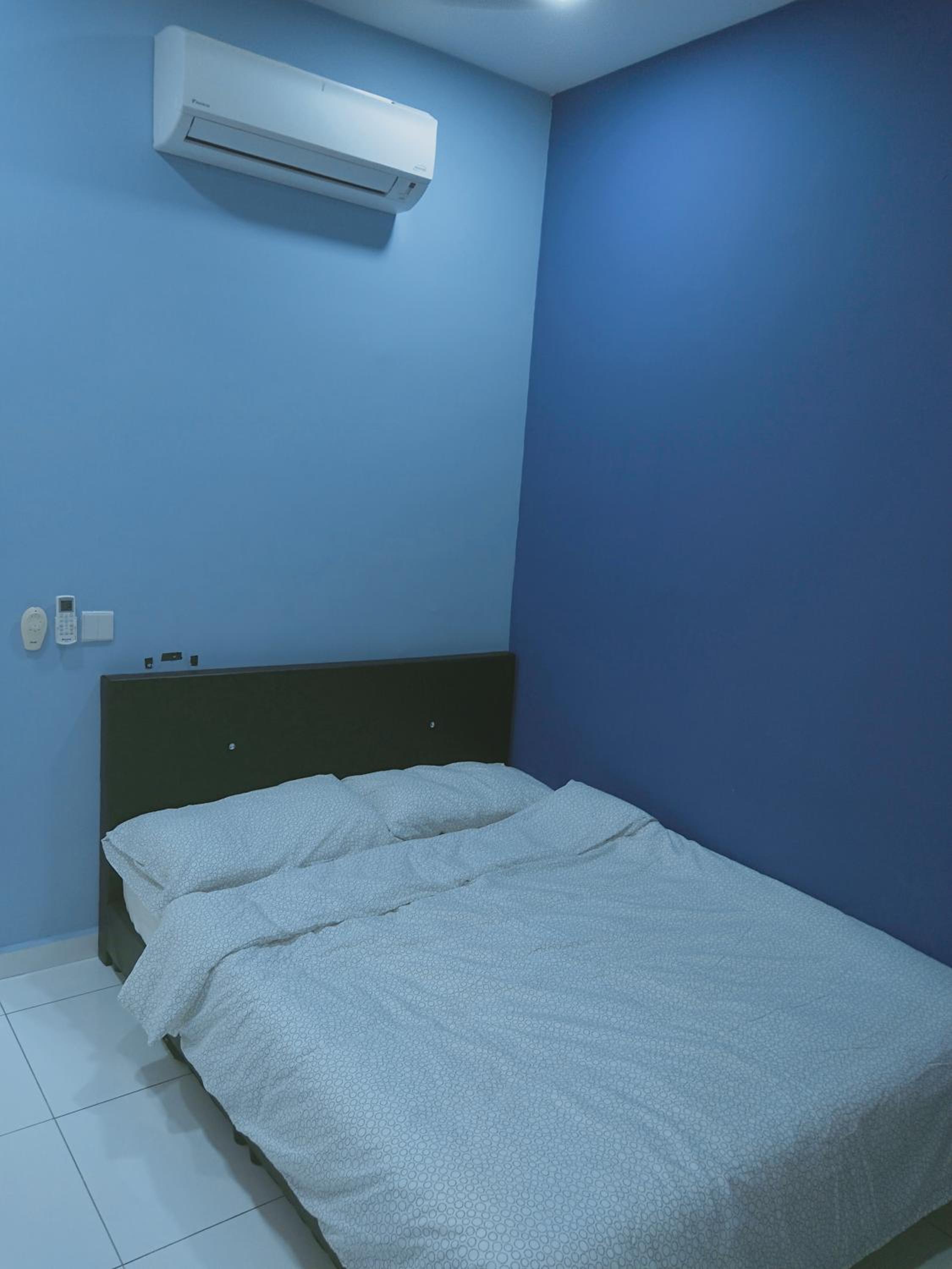 Sky Loft Premium Bukit Indah with Garden View & Nflix HBO A30