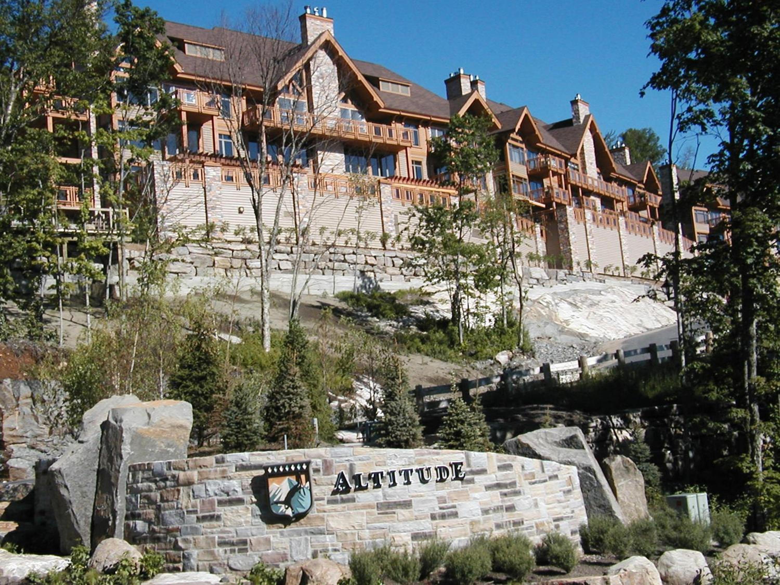 L'Altitude by Rendez-Vous Mont-Tremblant