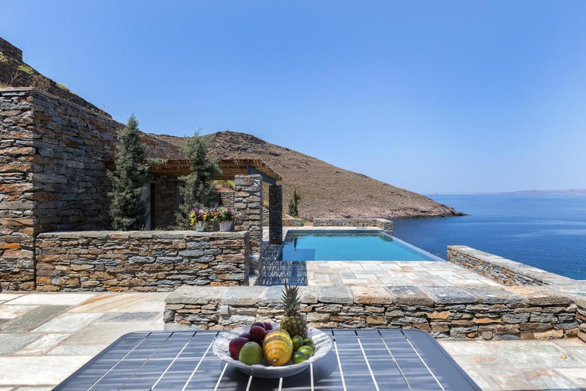 Photo 32