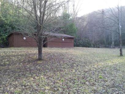 Creekside Paradise Bed and Breakfast