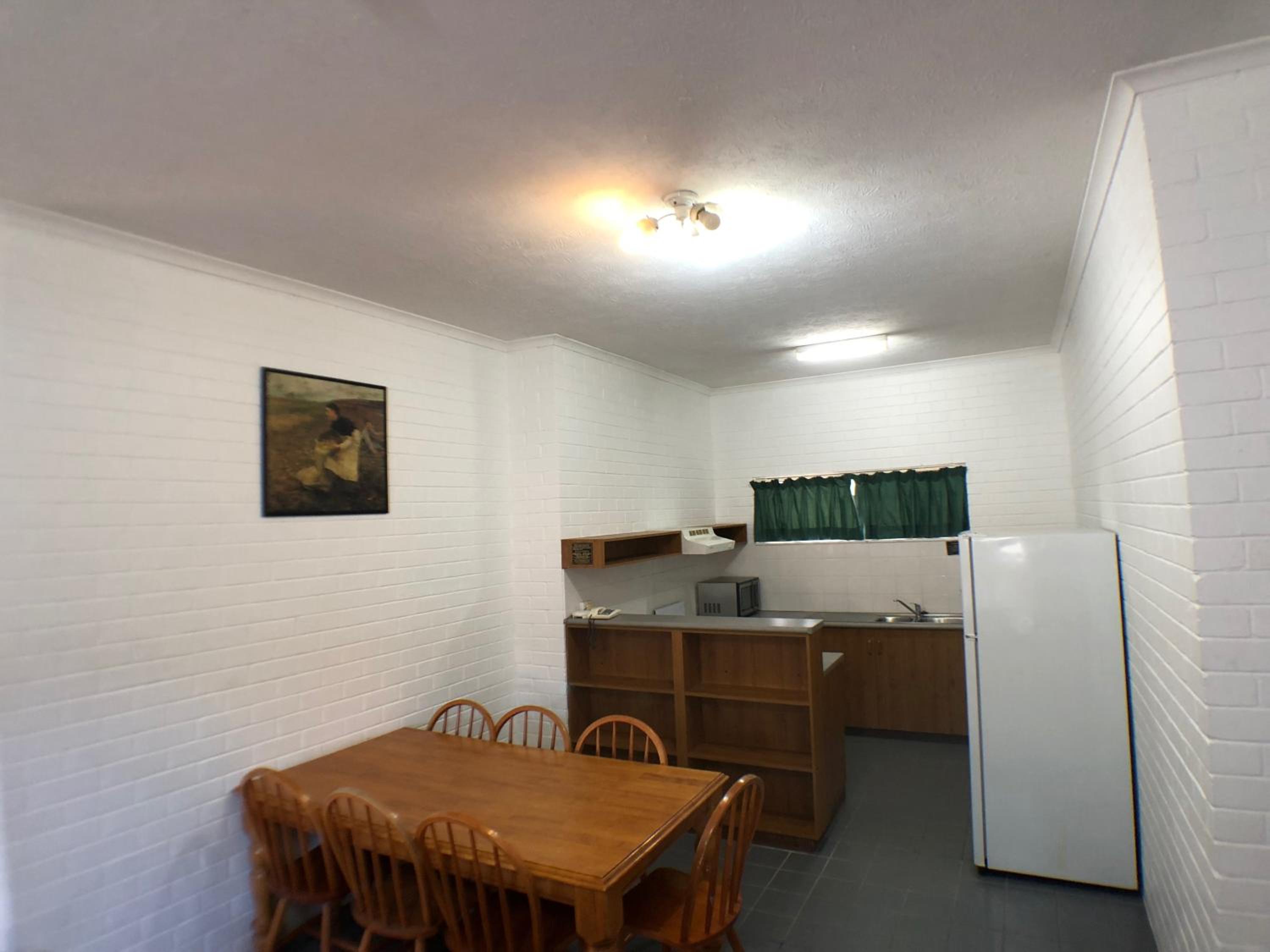 Allan Cunningham Motel