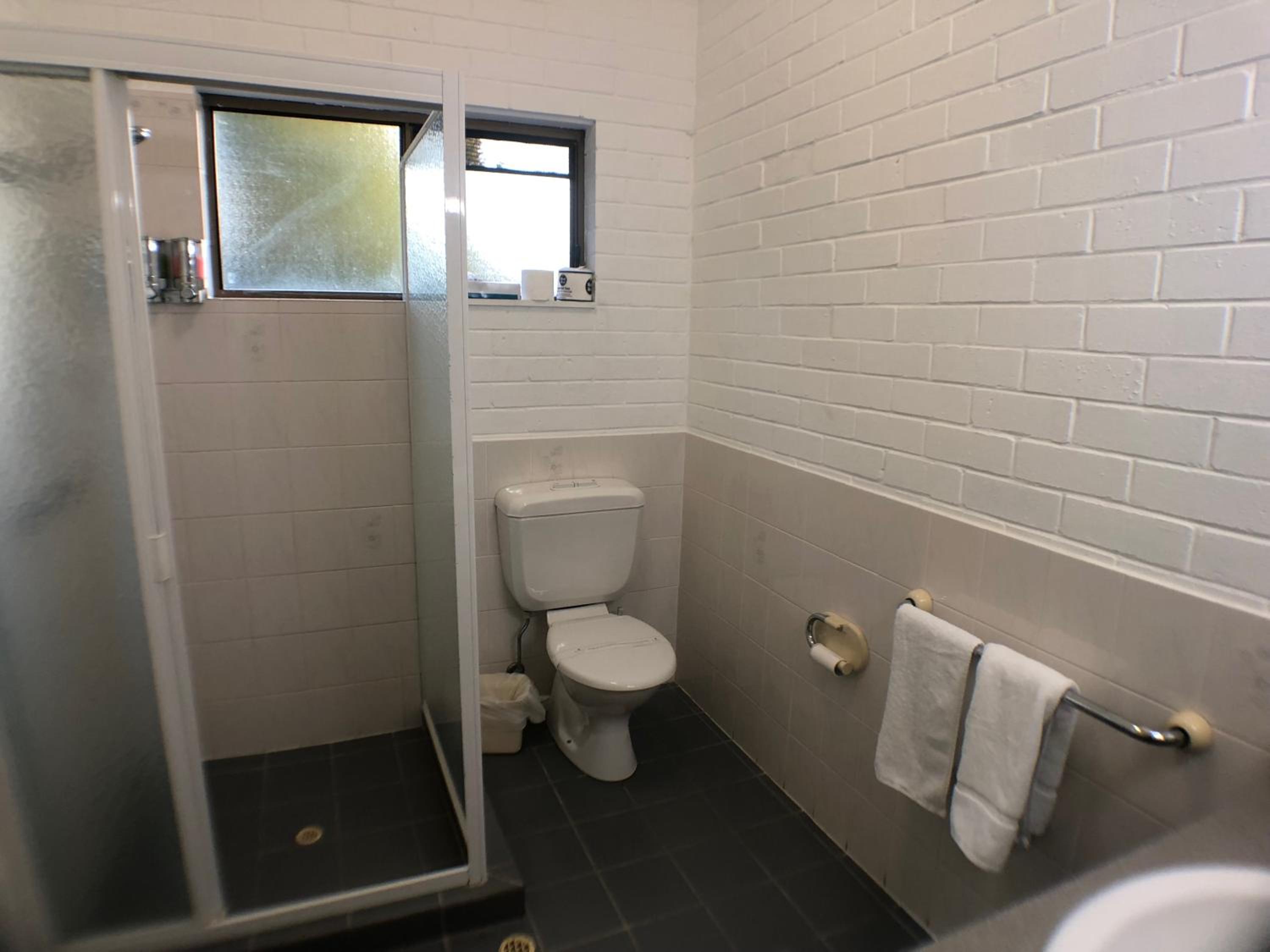 Allan Cunningham Motel