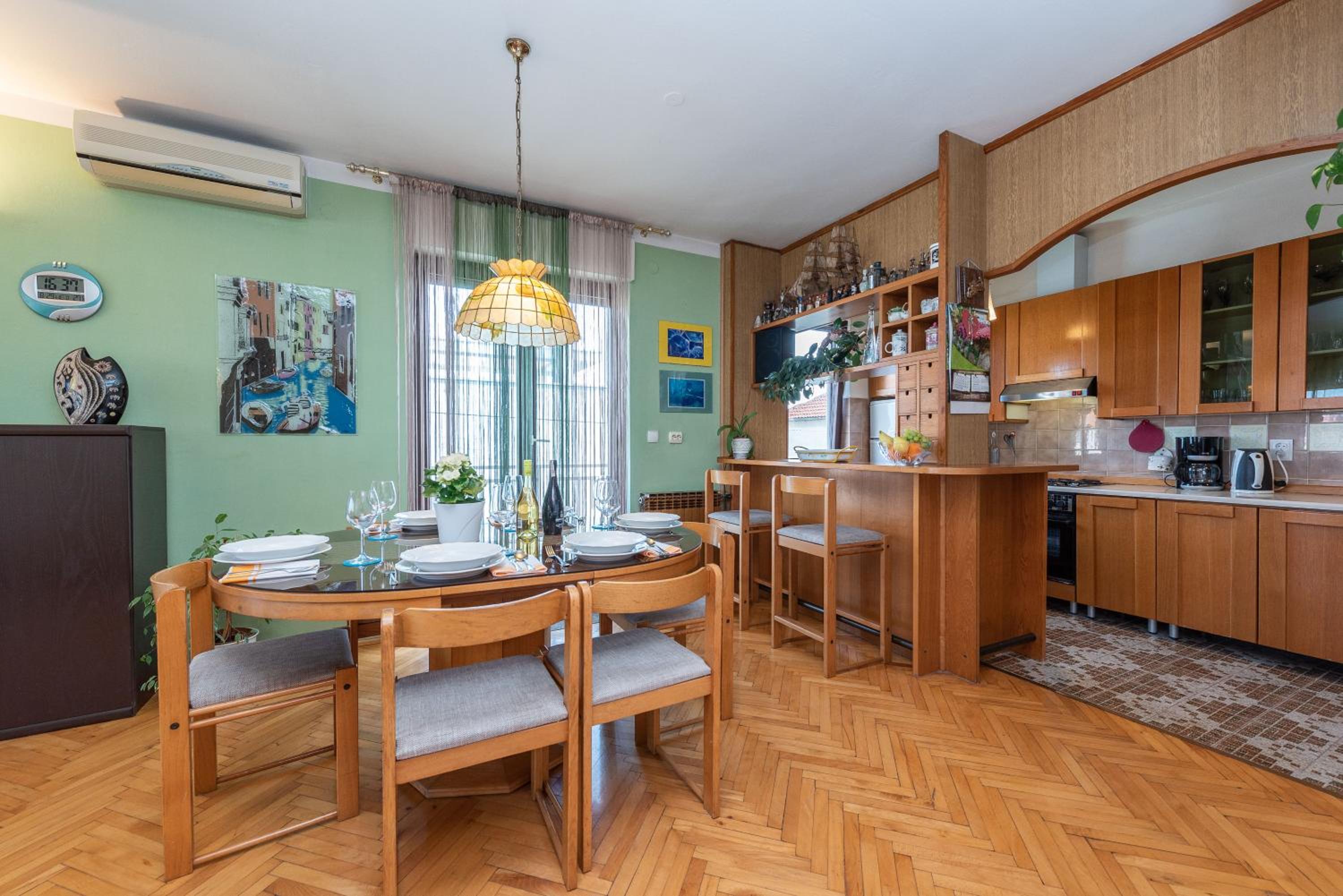 Apartments Babin