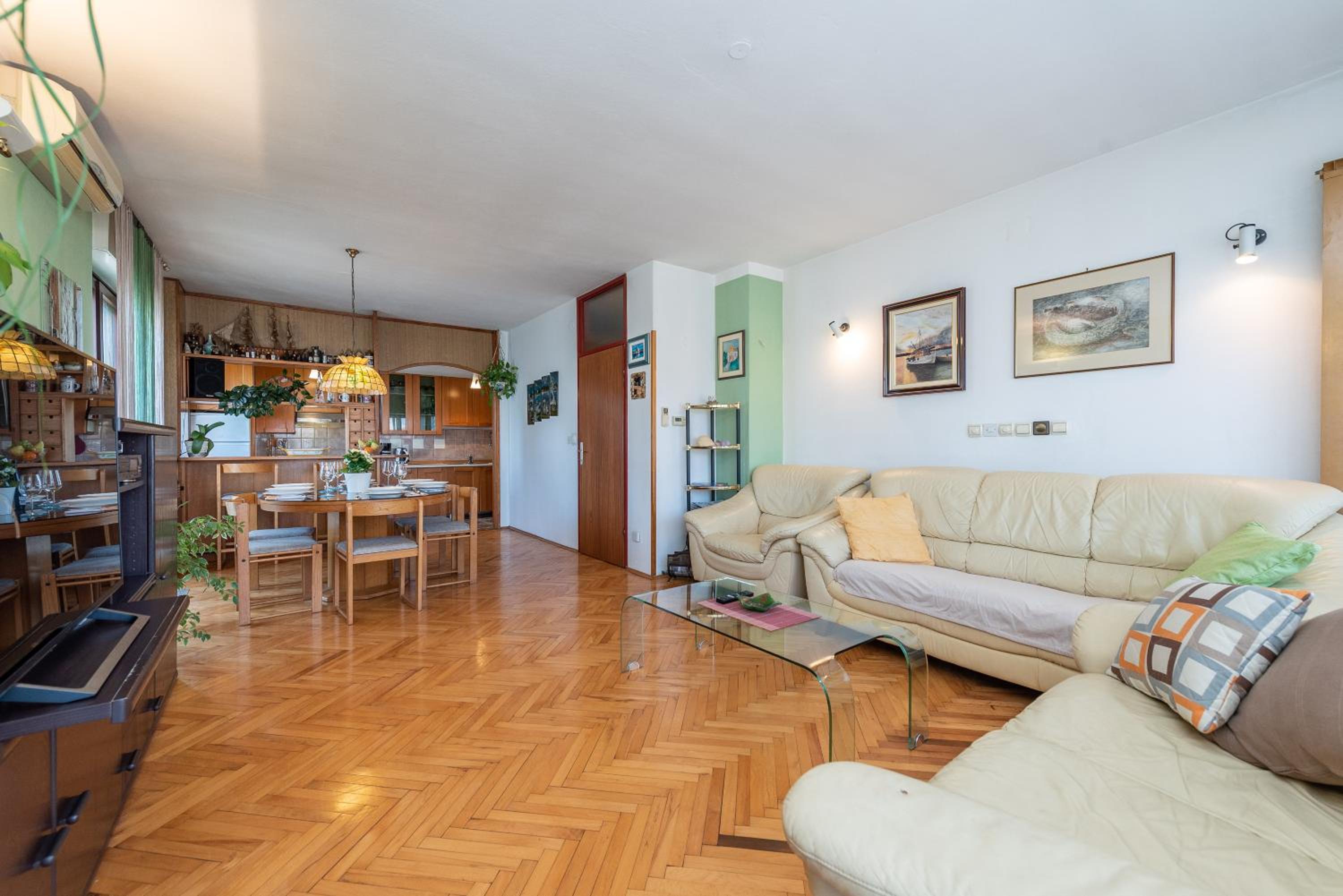 Apartments Babin