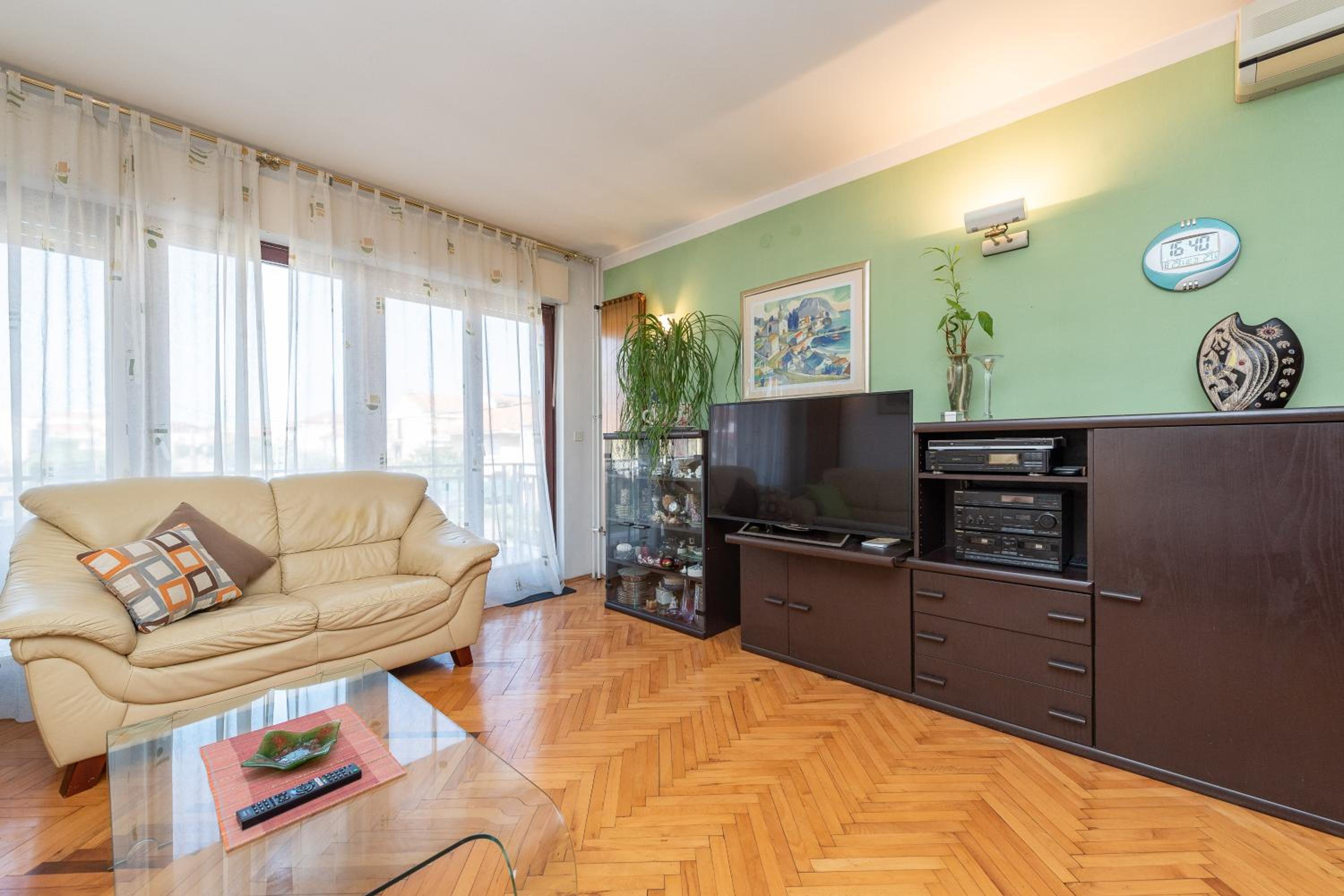 Apartments Babin