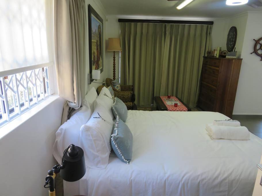 Hermanus Vacations - Dawn's Place - Property Image 12