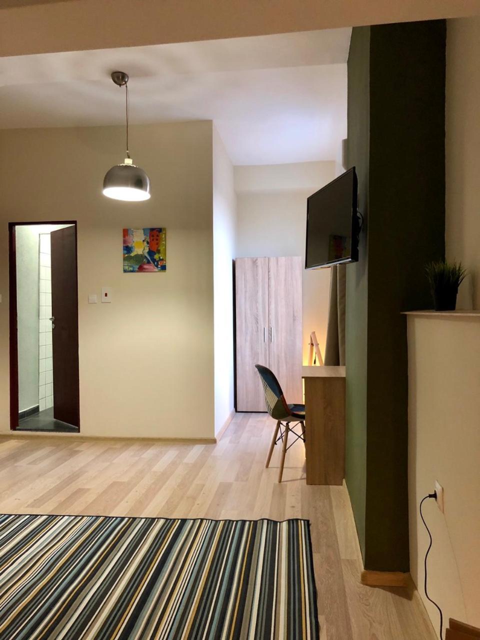 SKYLER GUEST HOUSE