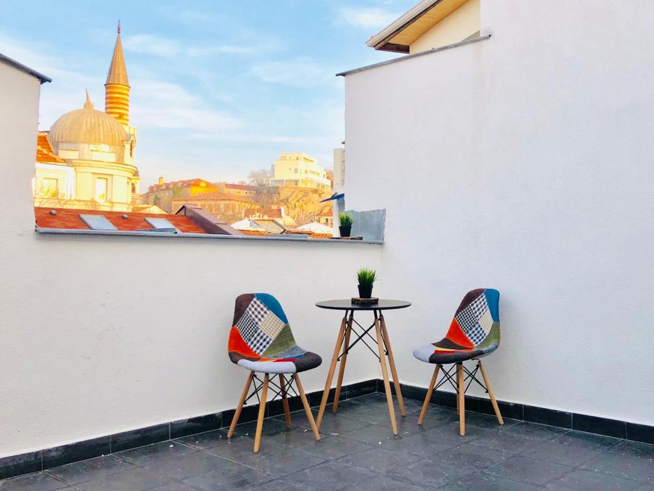 SKYLER GUEST HOUSE
