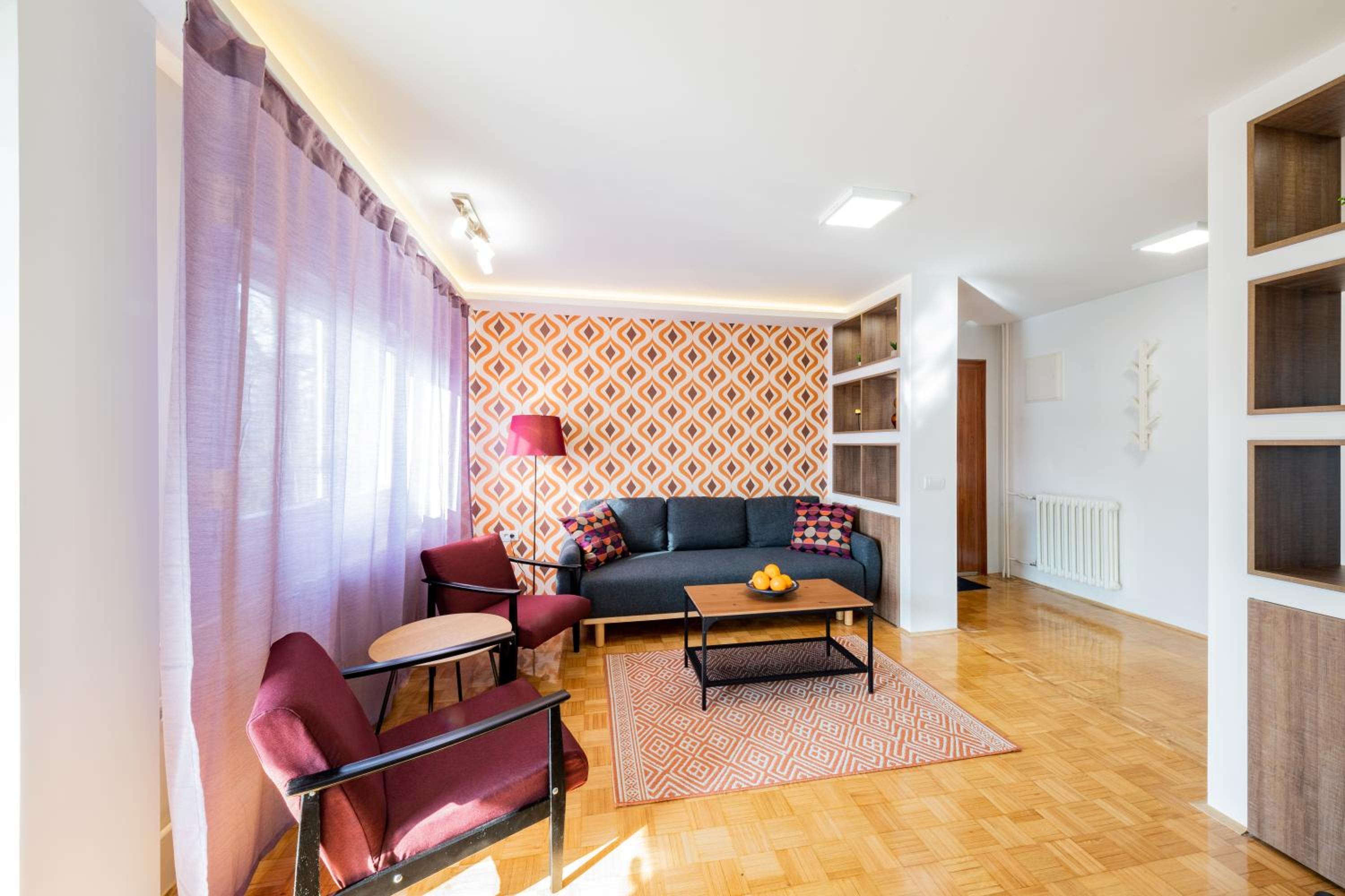 !PROMO! Blue Amber Downtown-Free Parking-Fast WI-FI view 3
