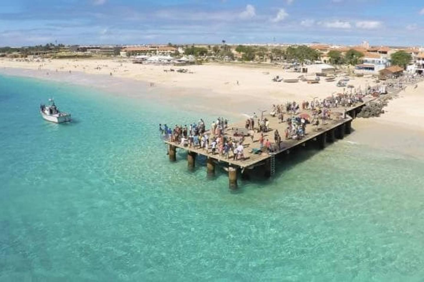 Oceanfront Apt 4 Porto Antigo II