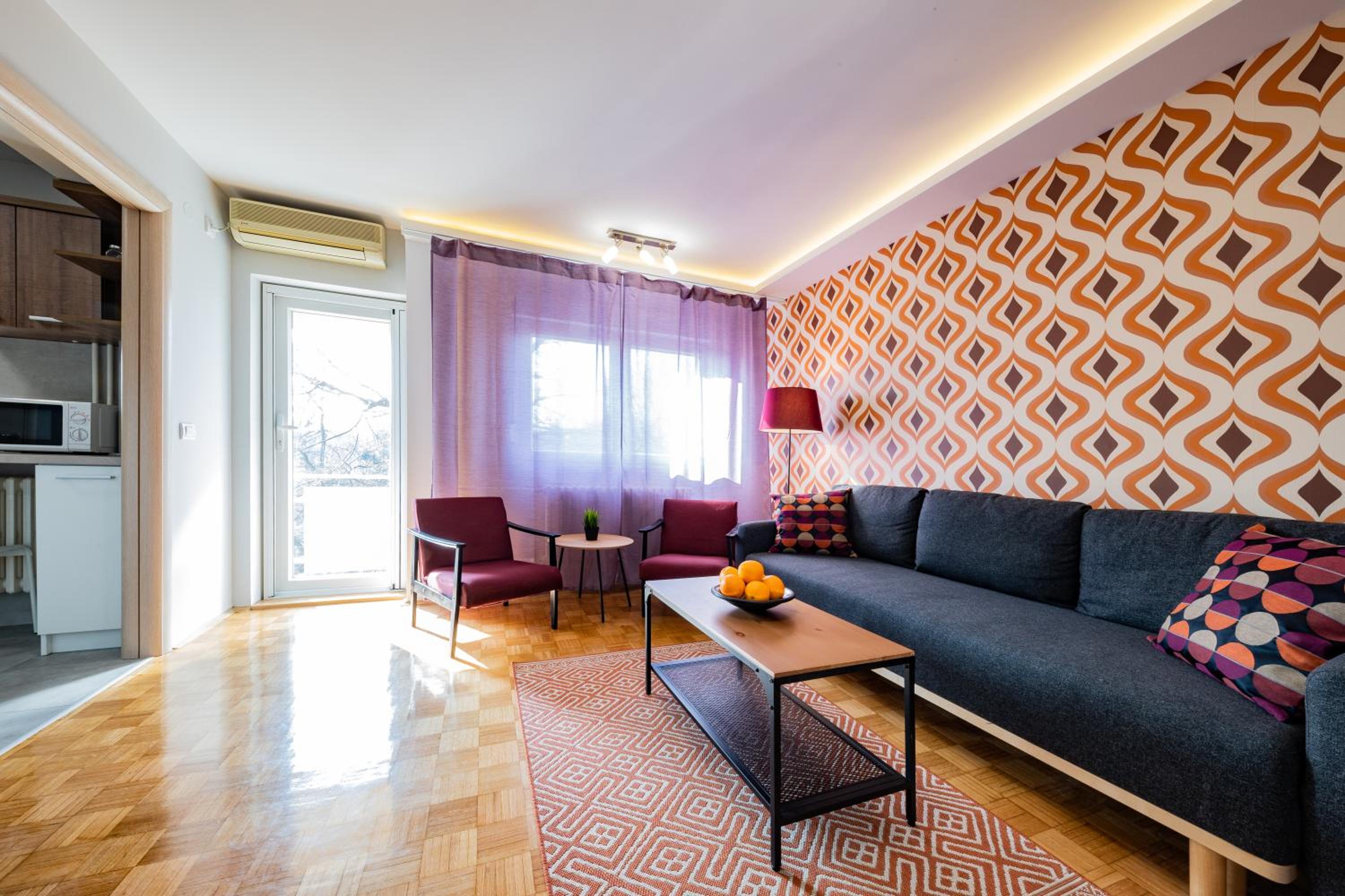 !PROMO! Blue Amber Downtown-Free Parking-Fast WI-FI view 5