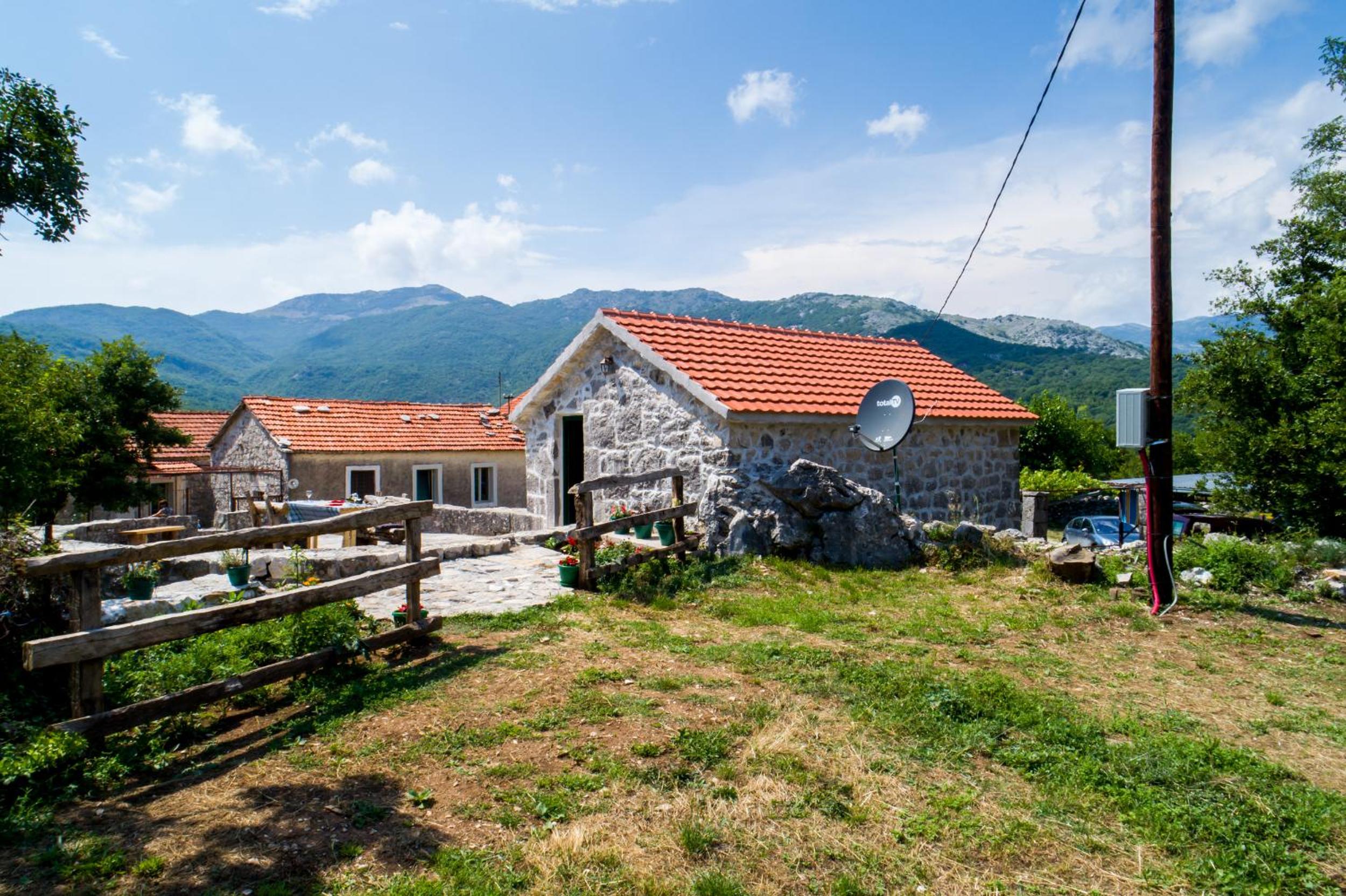 Ethno House Kosic view 2