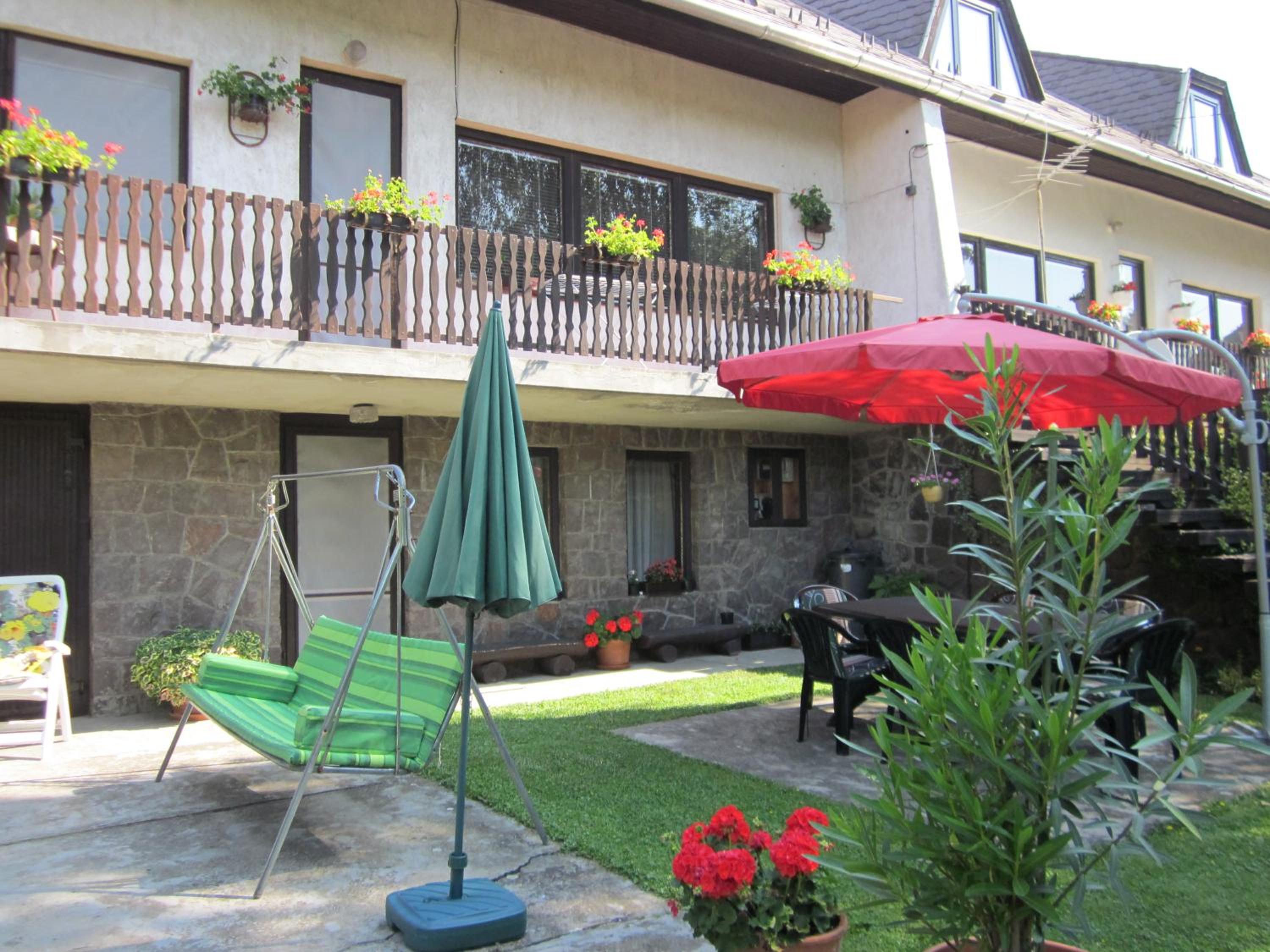 Tóth Vendégház view 4