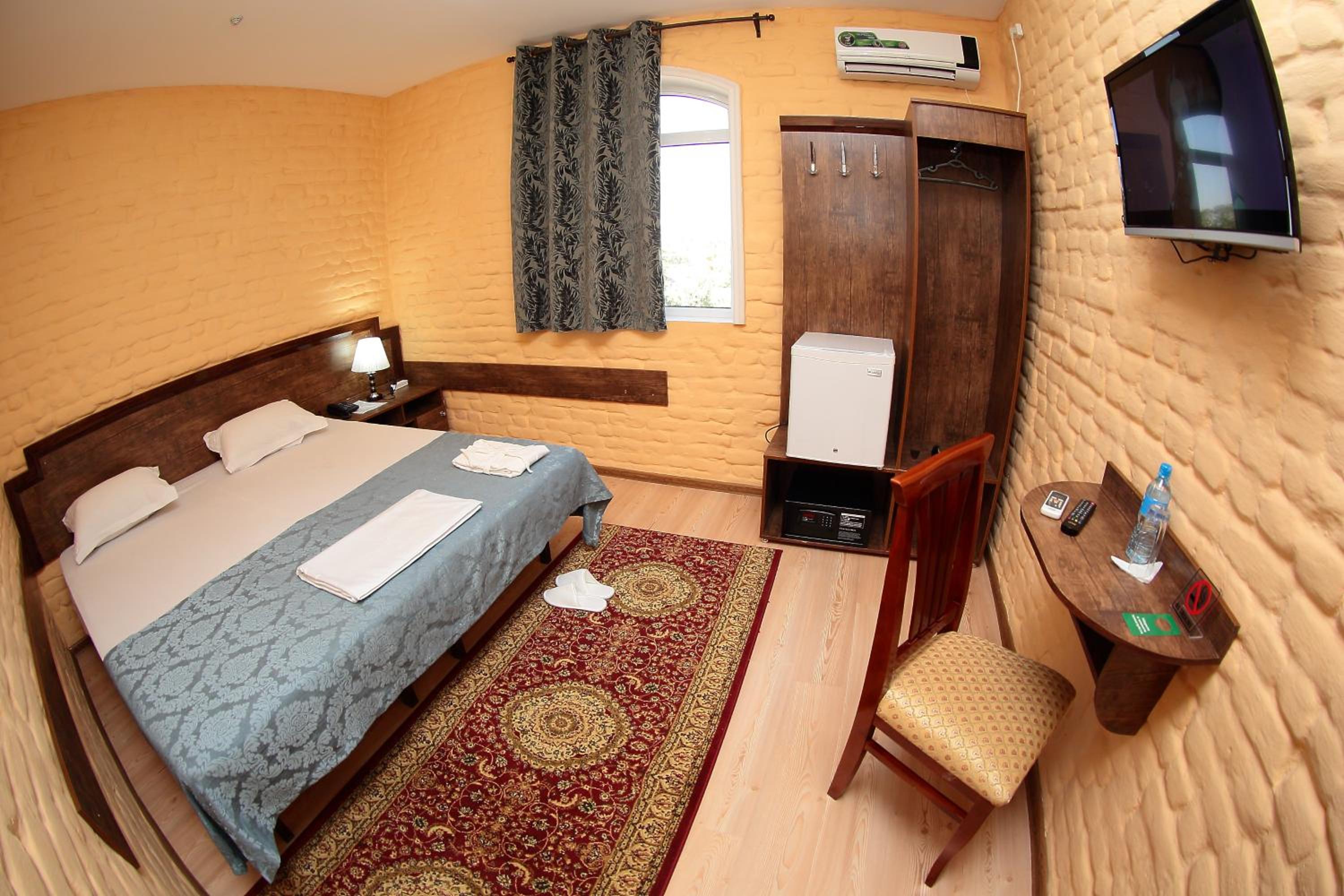Star Hotel
