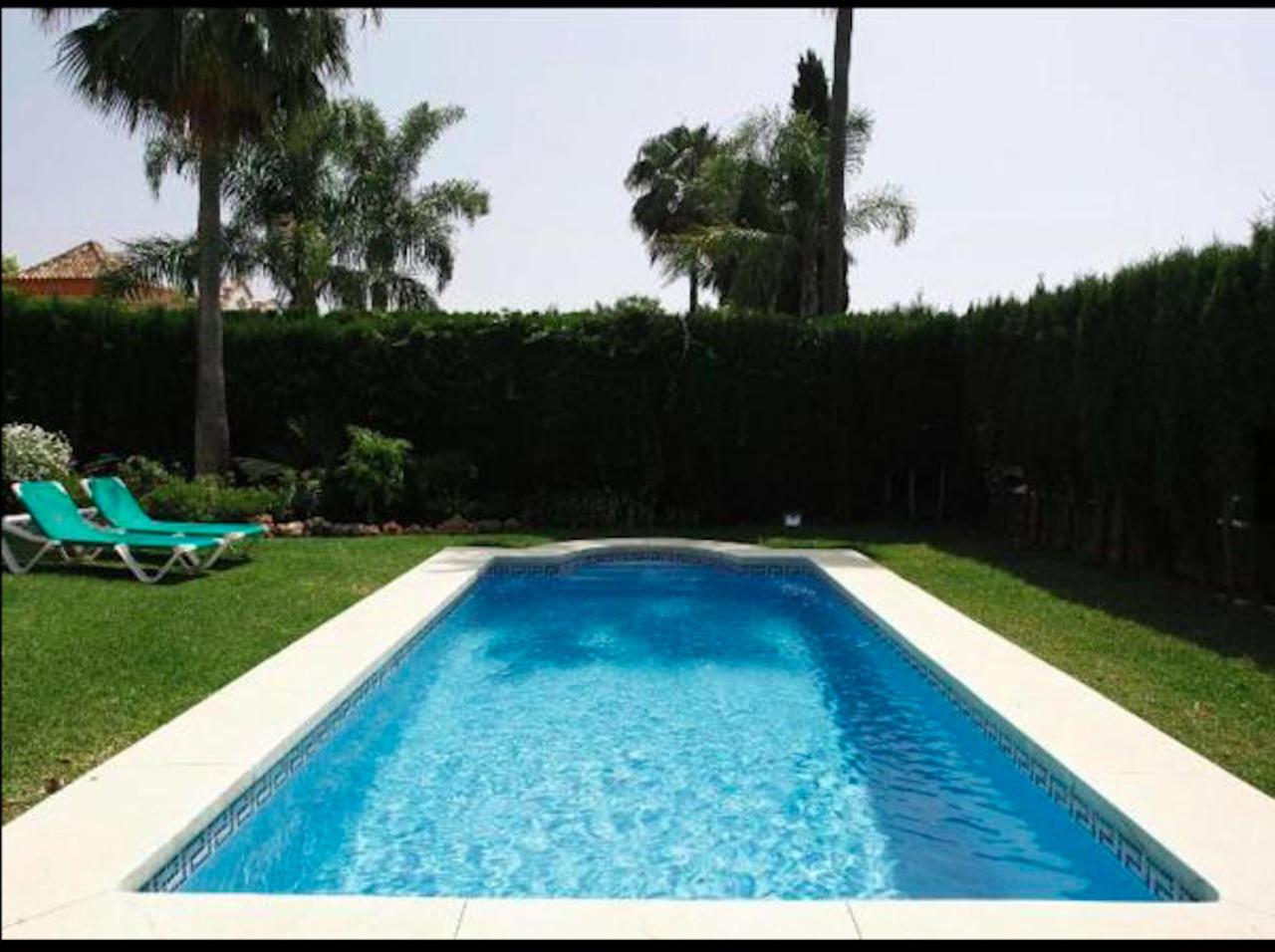 Villa 9 La Alzambra-Puerto Banus view 5