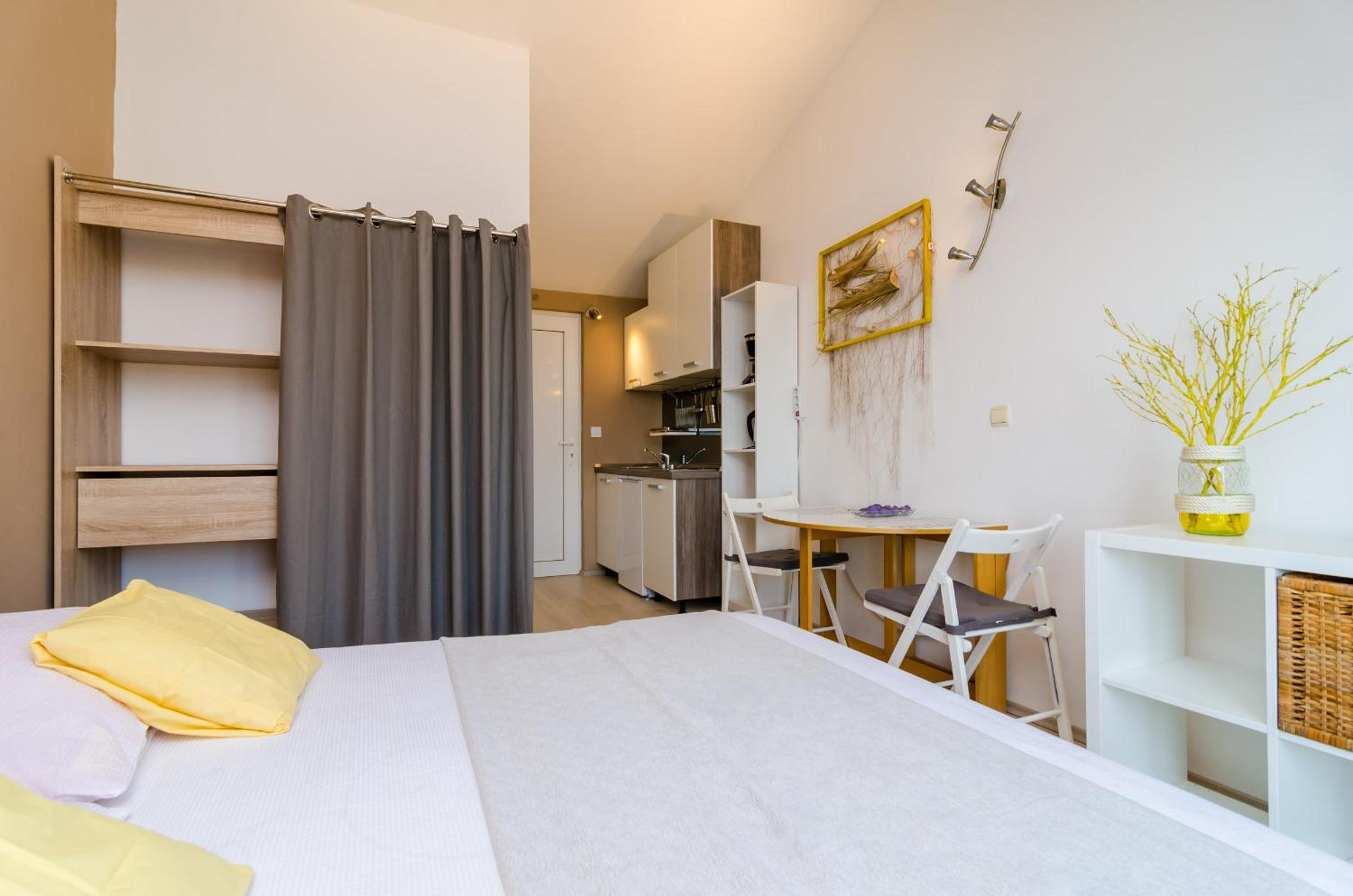 Plavac Mali Suites