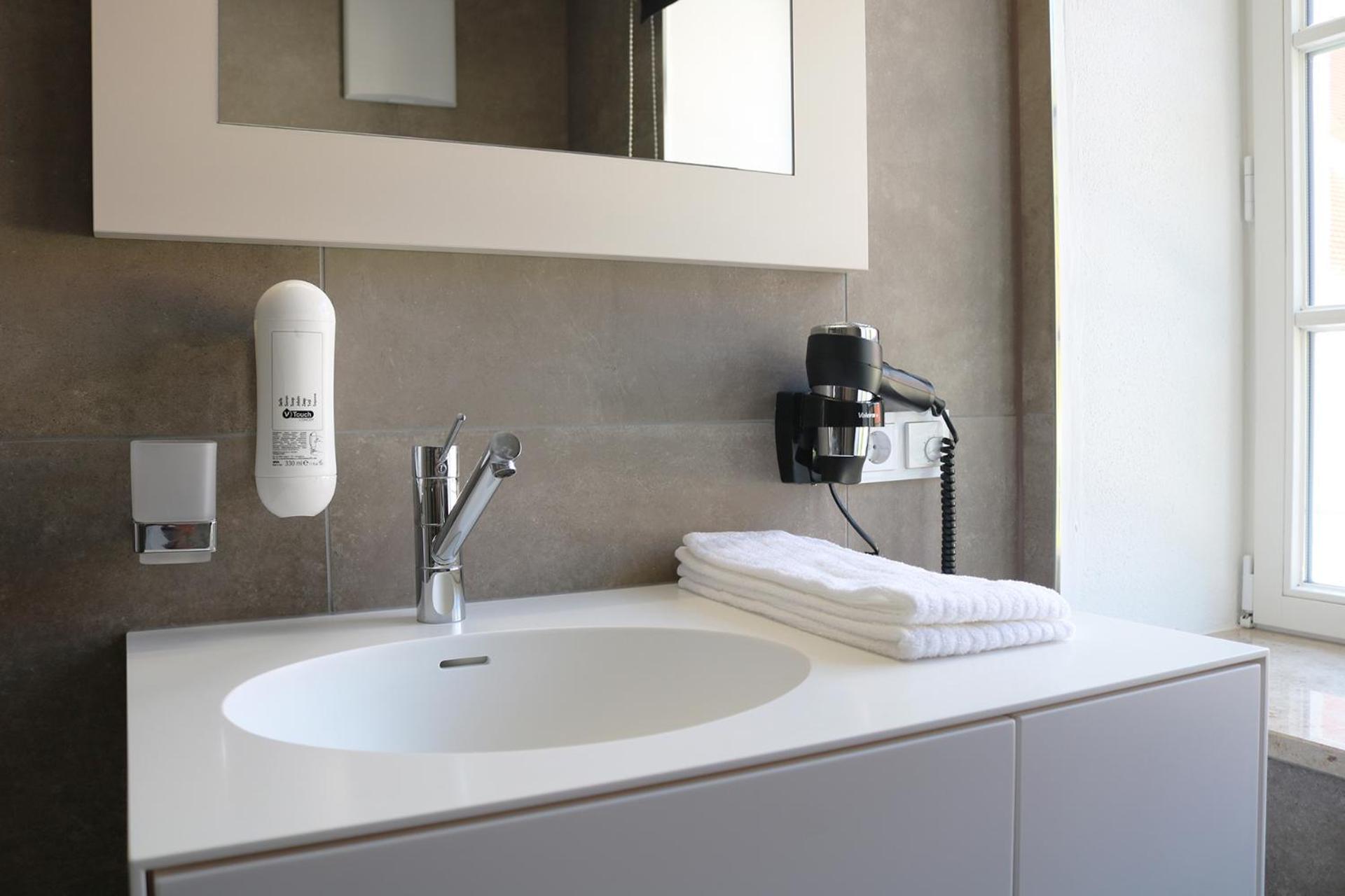 GI Hotel by WMM Hotels