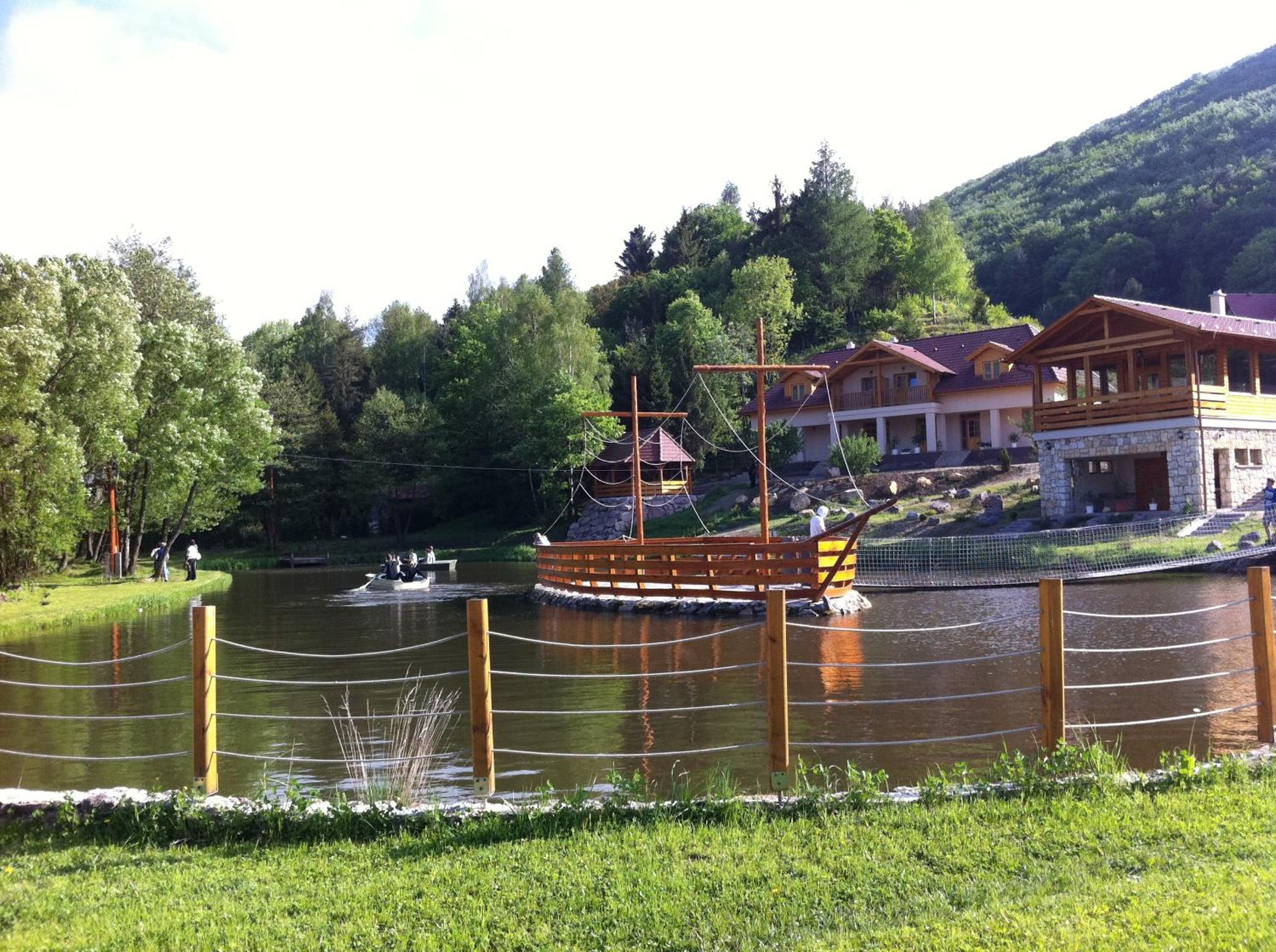 Photo 18