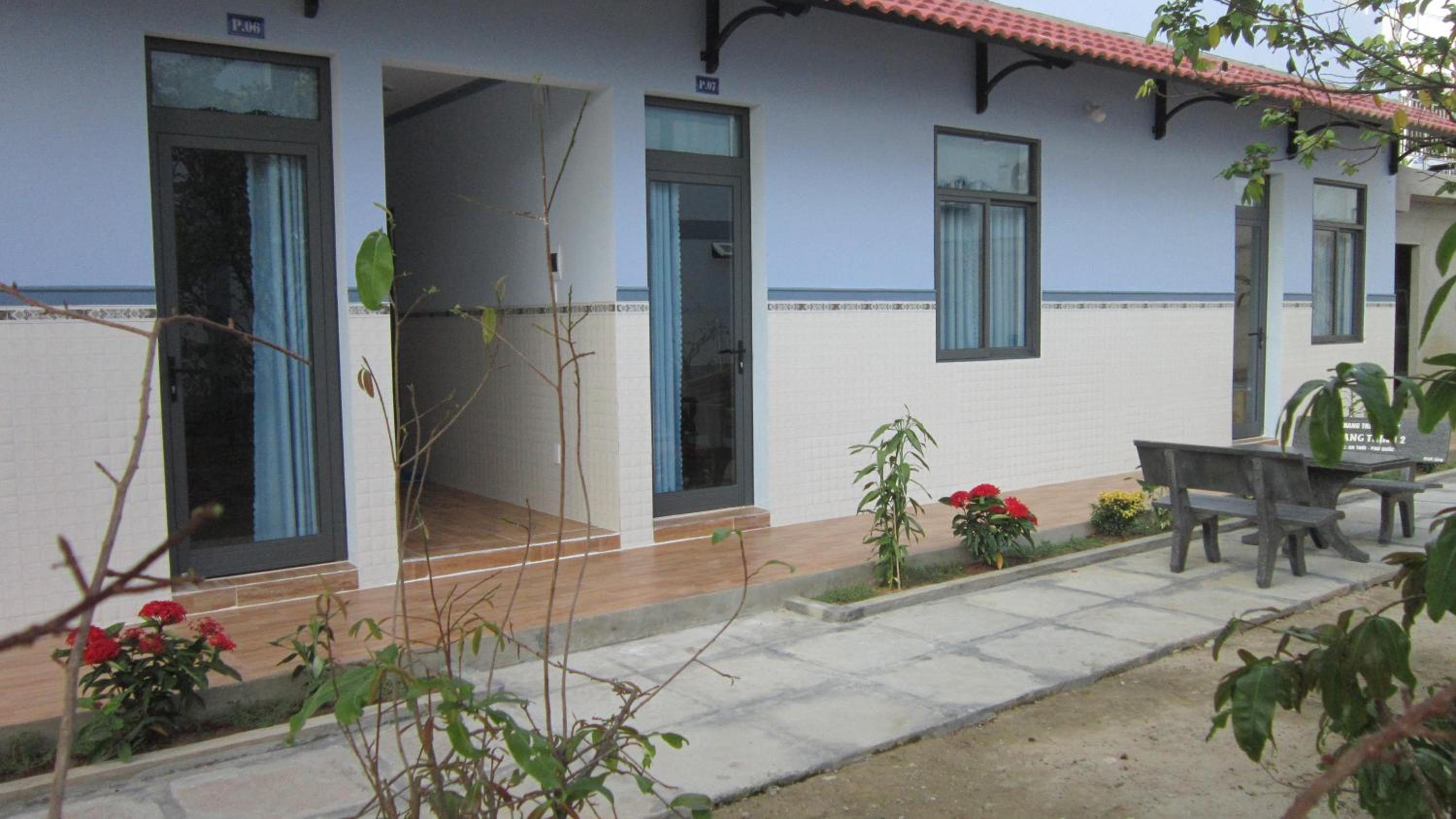Photo 6