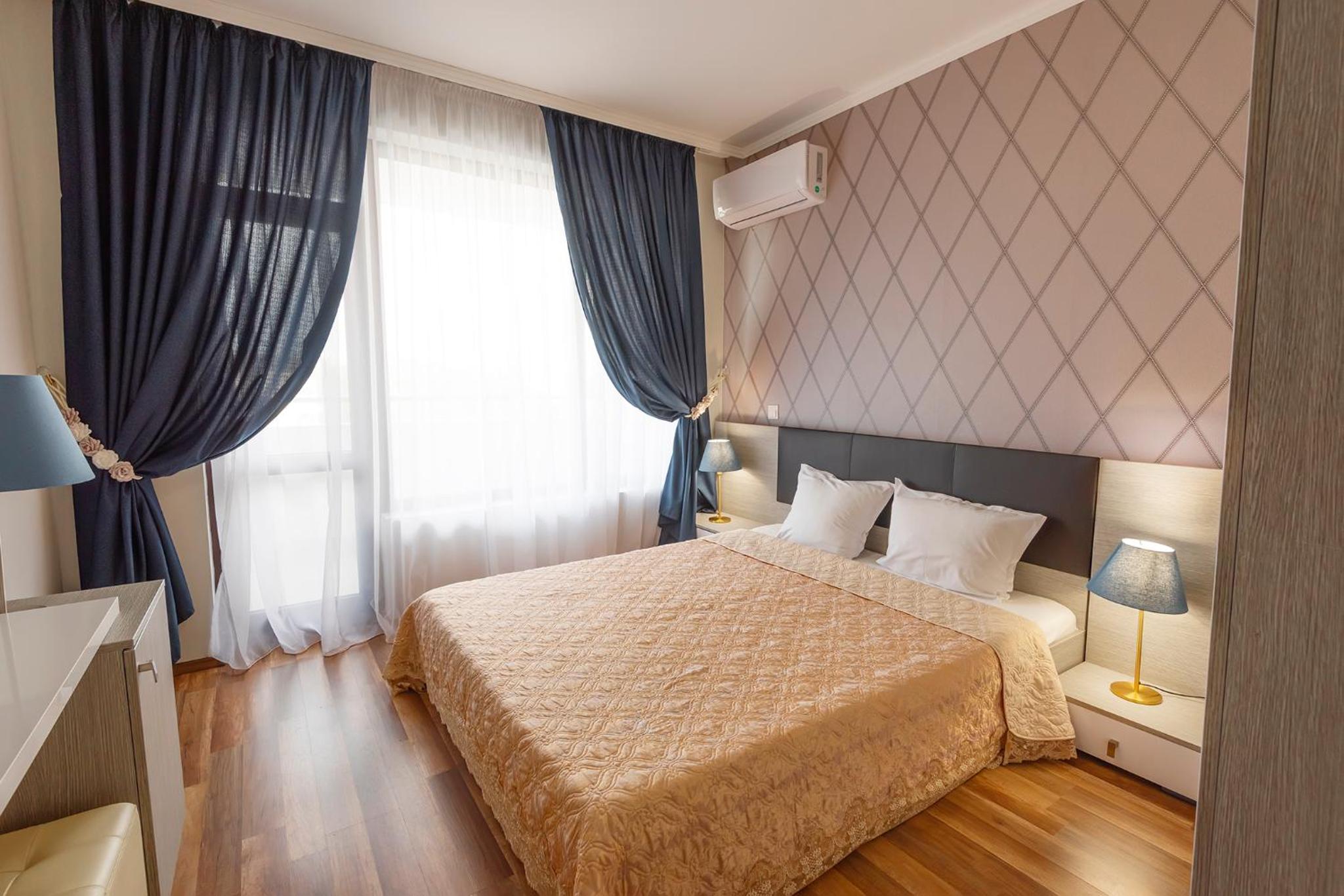 Green Paradise Deluxe Apartments