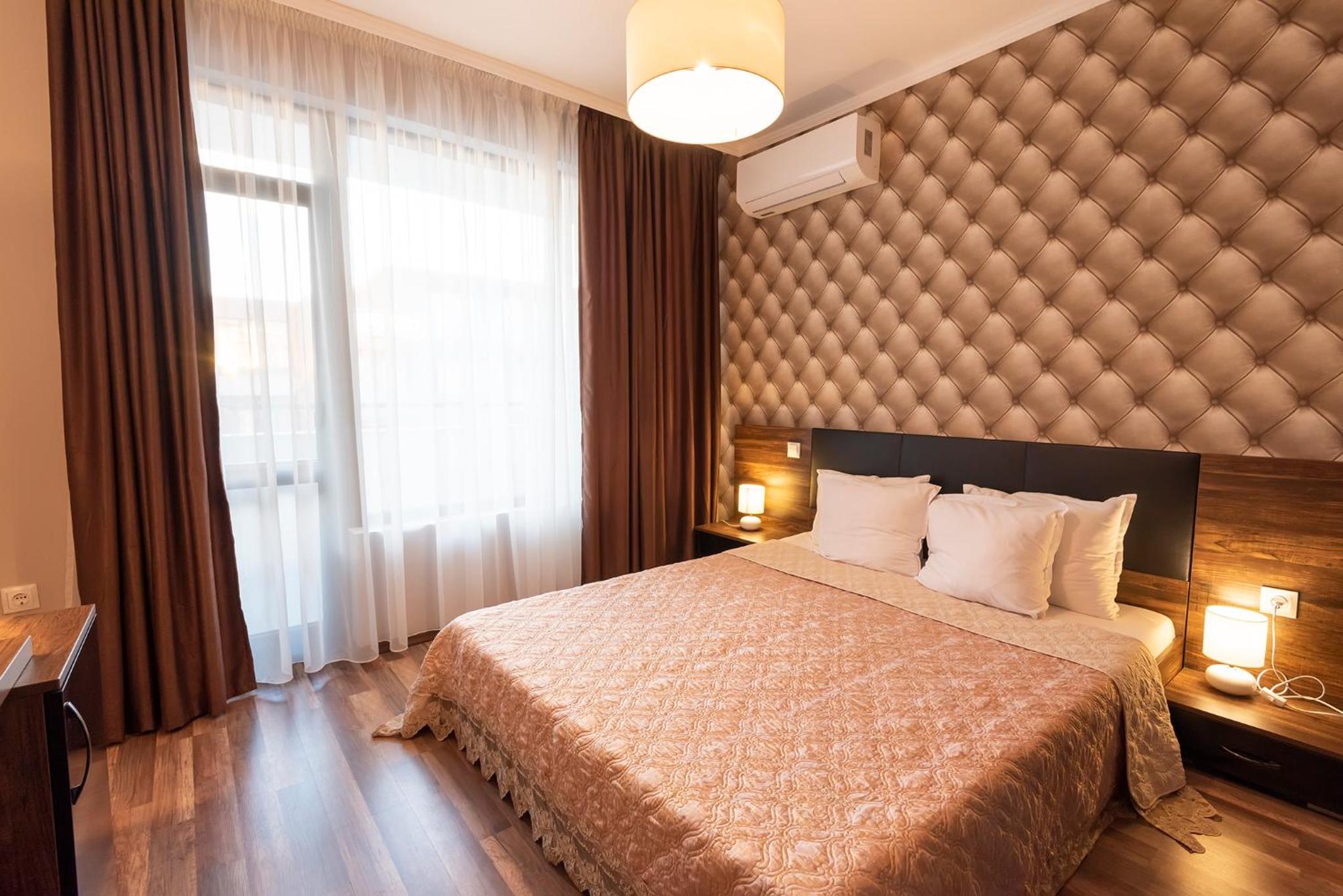 Green Paradise Deluxe Apartments