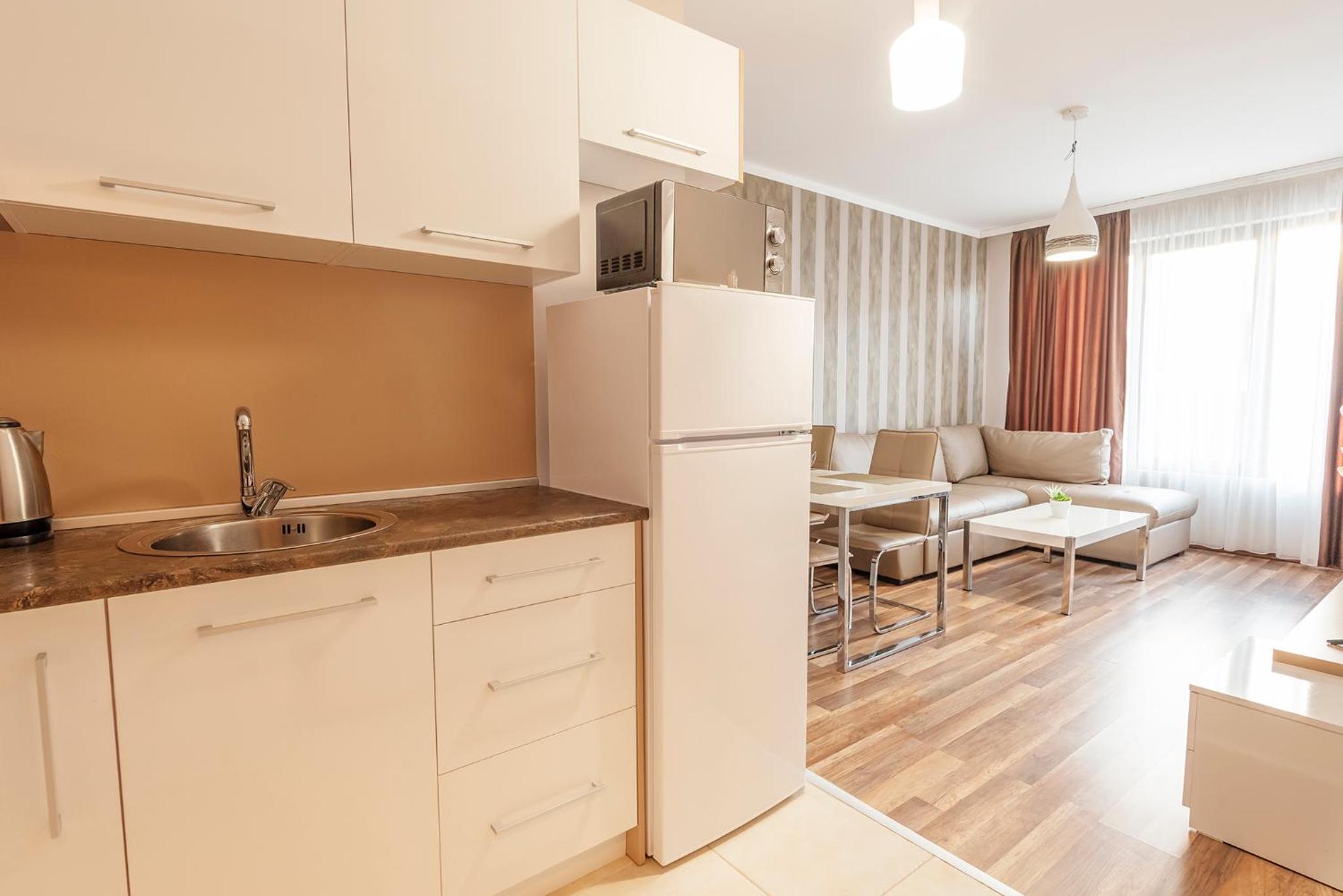 Green Paradise Deluxe Apartments