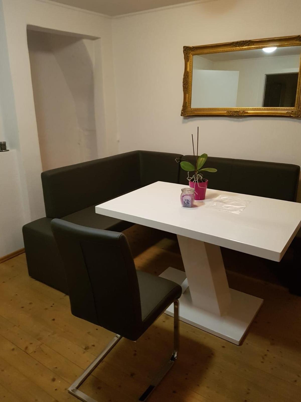 Pension Sunnseitn - Gasthof - Café - Weinkeller
