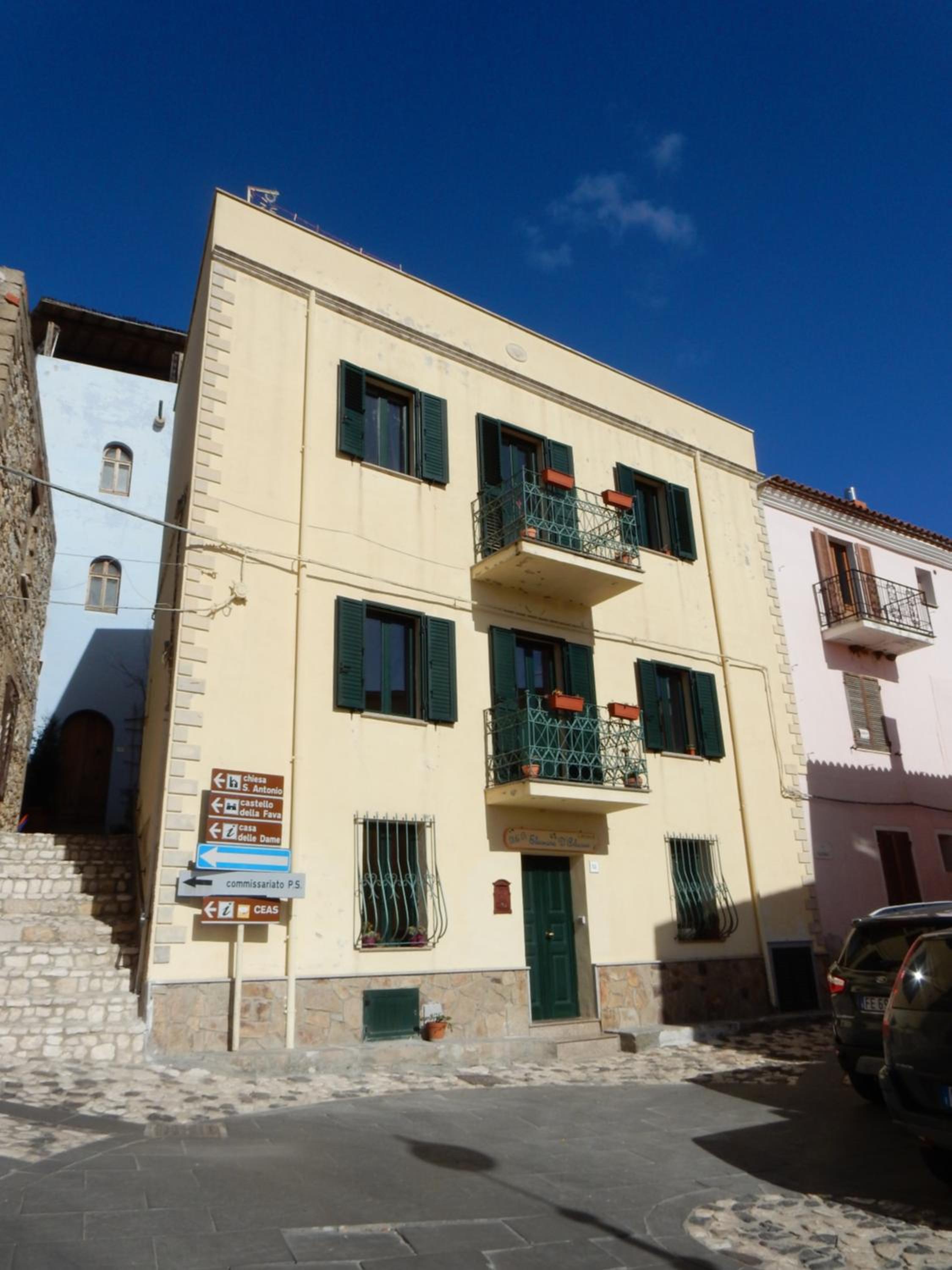 B&B Eleonora D'Arborea, Centro Storico