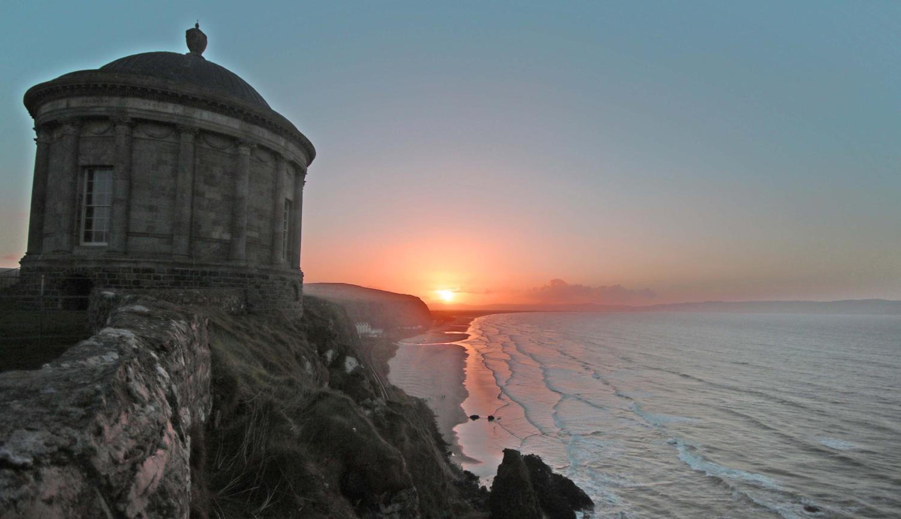Portstewart Coastal 3 Bedroom House with Free Parking view 4