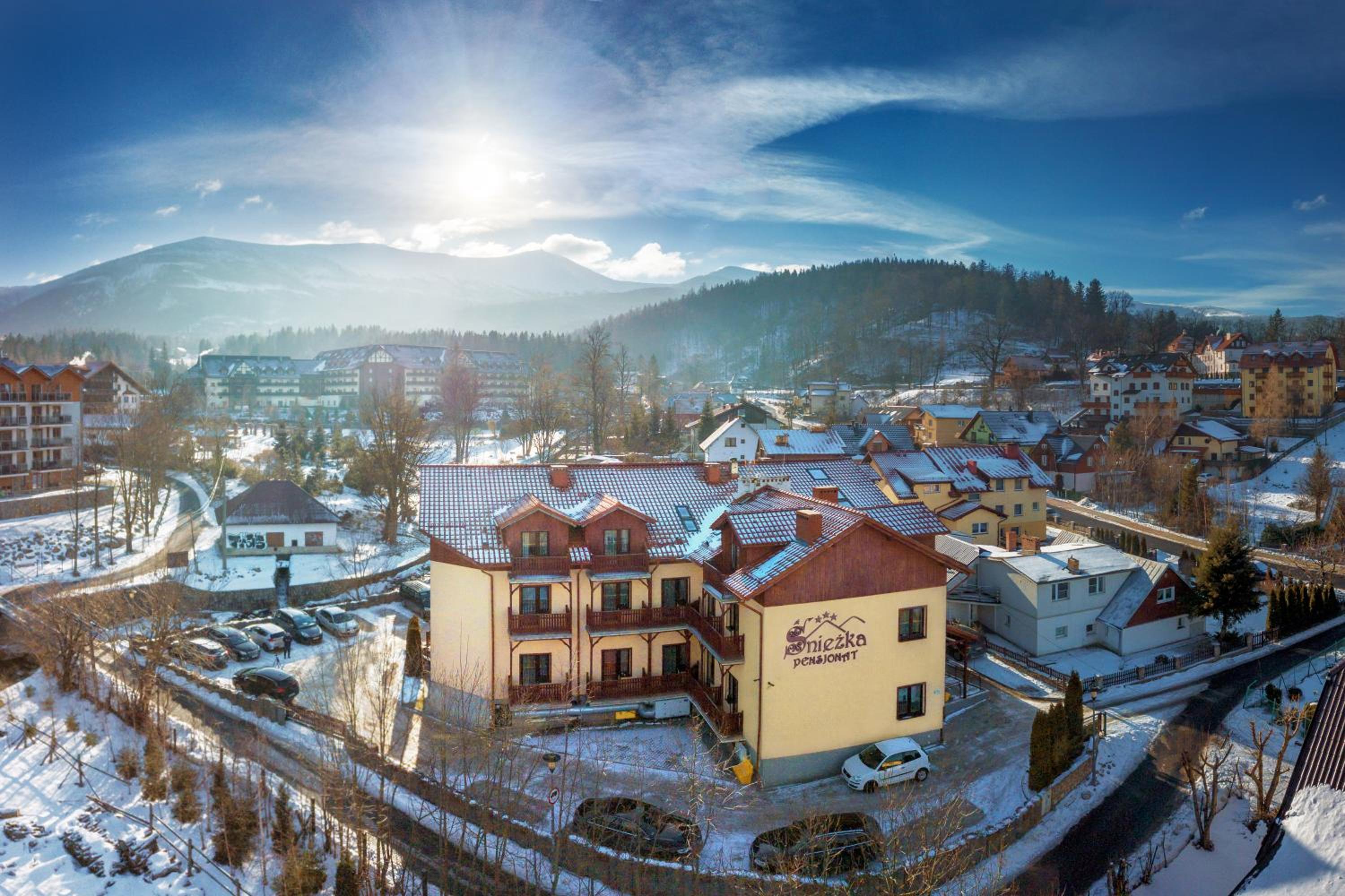 Hotel Pensjonat Śnieżka SPA - Image 1