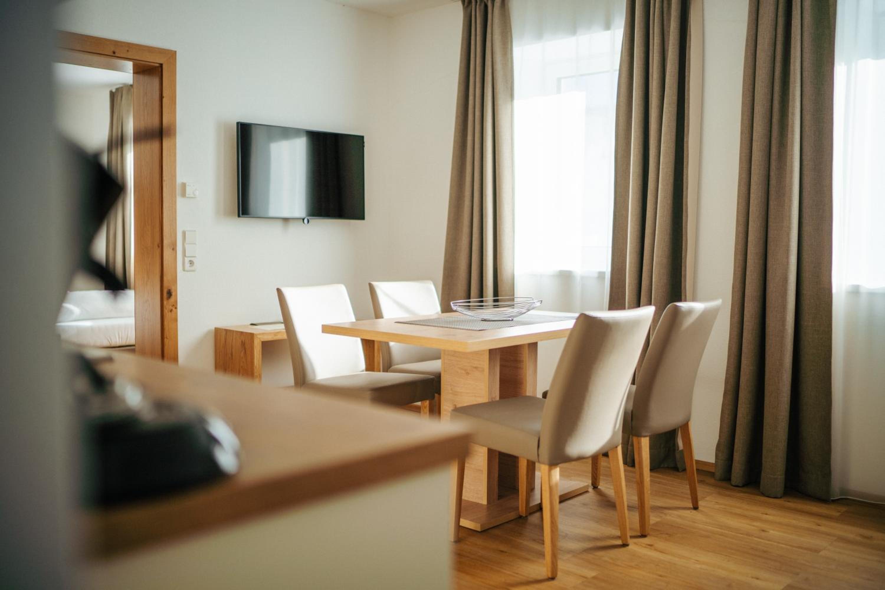 Apartmenthaus Strasswirt De Luxe
