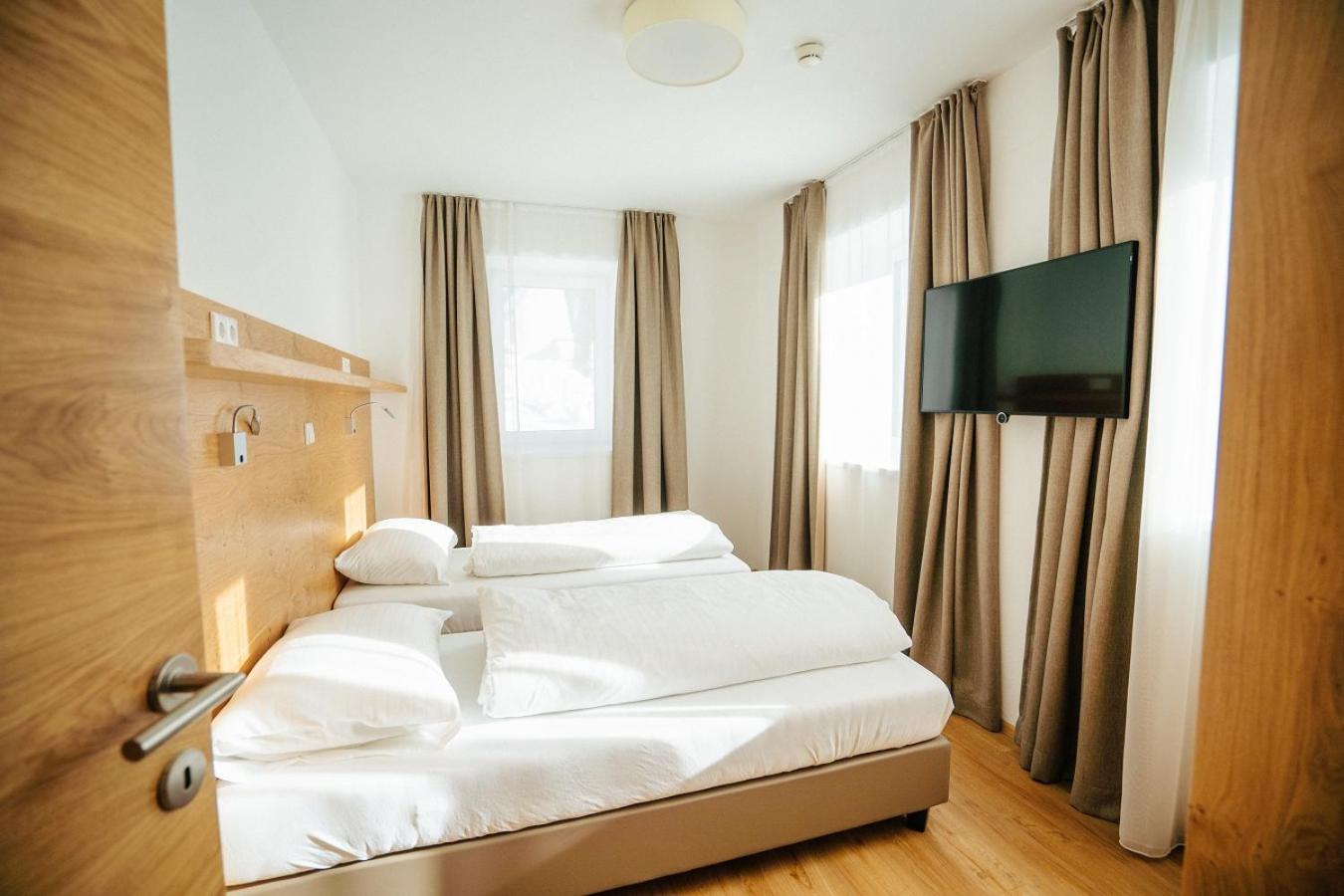Apartmenthaus Strasswirt De Luxe