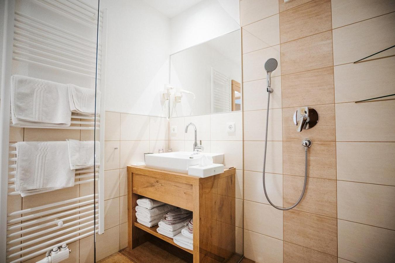 Apartmenthaus Strasswirt De Luxe