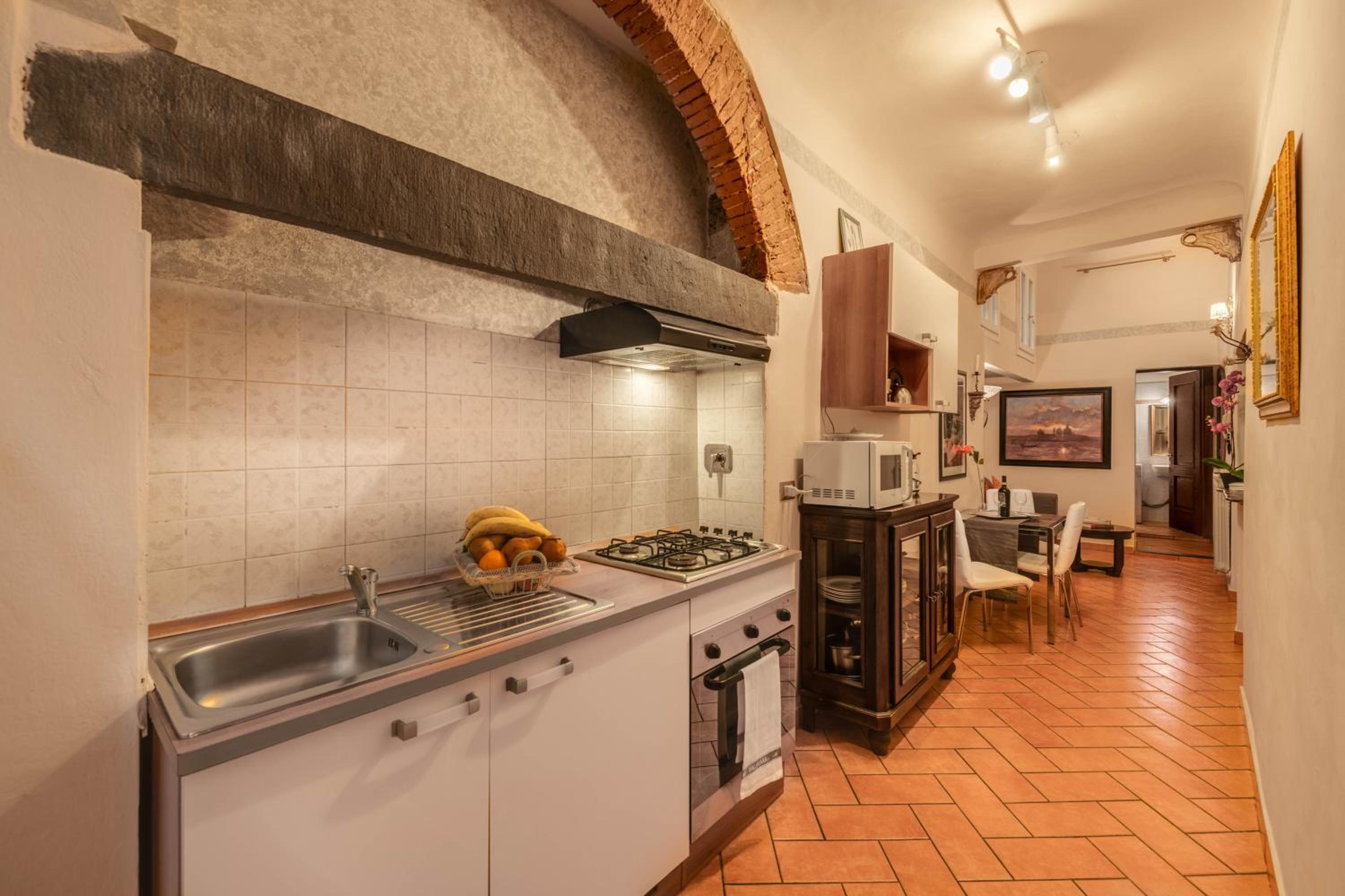 Dante States Apartments
