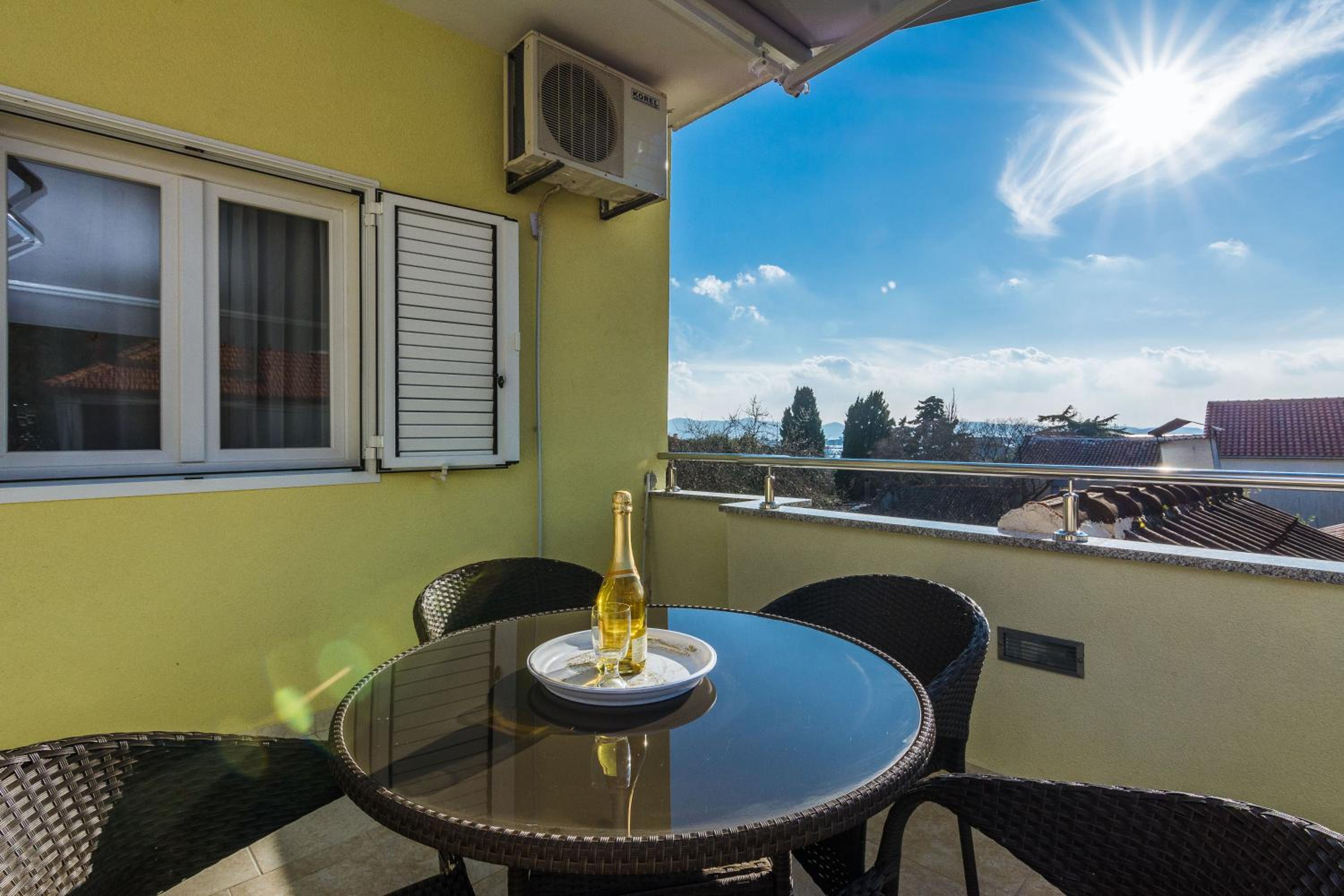 Apartman Mladenka view 4