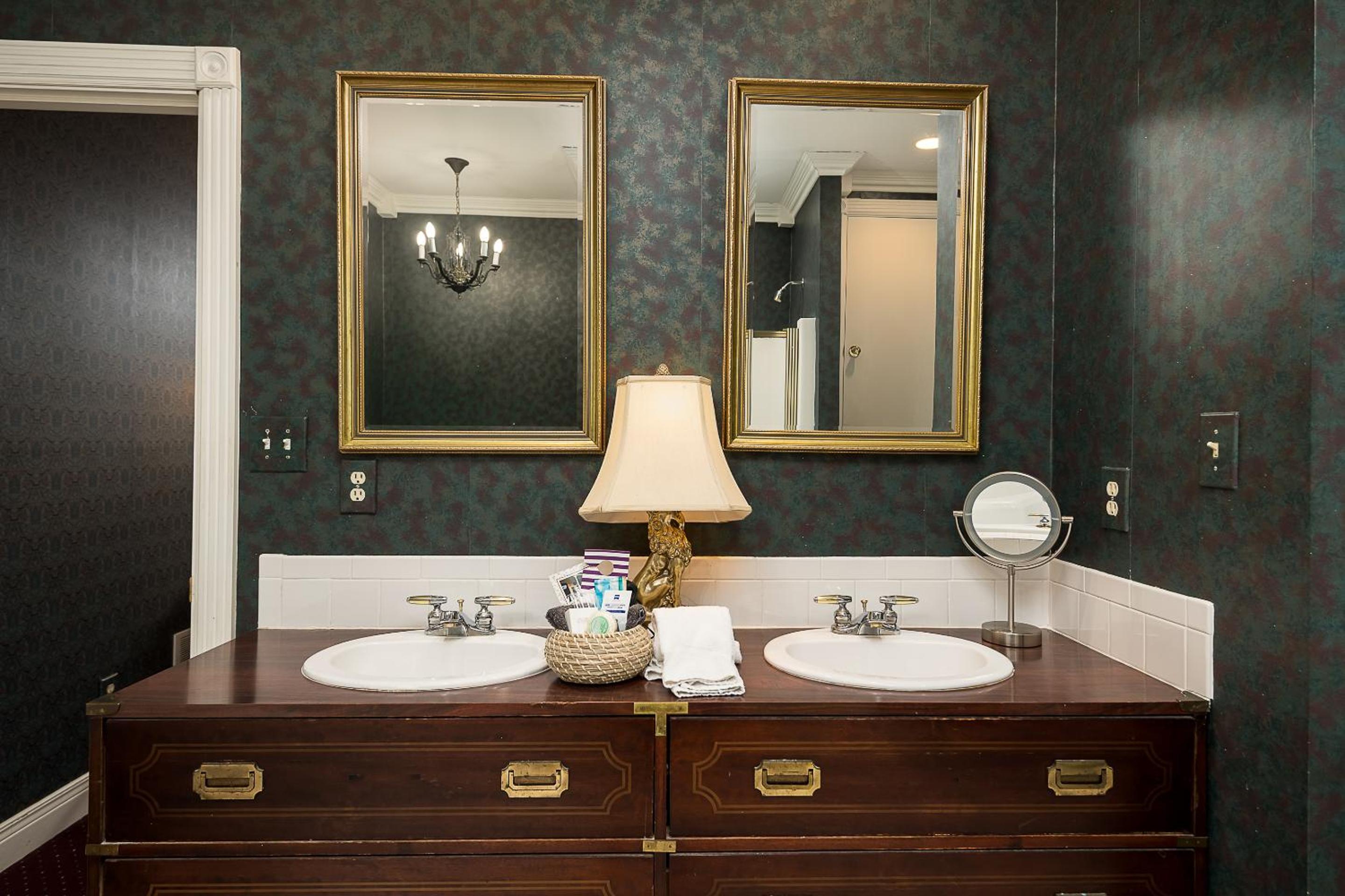 Montgomery Inn BnB, photo 32
