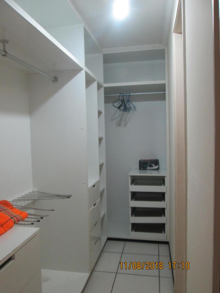 Otimo apartamento 2 quartos,tv acabo,internet