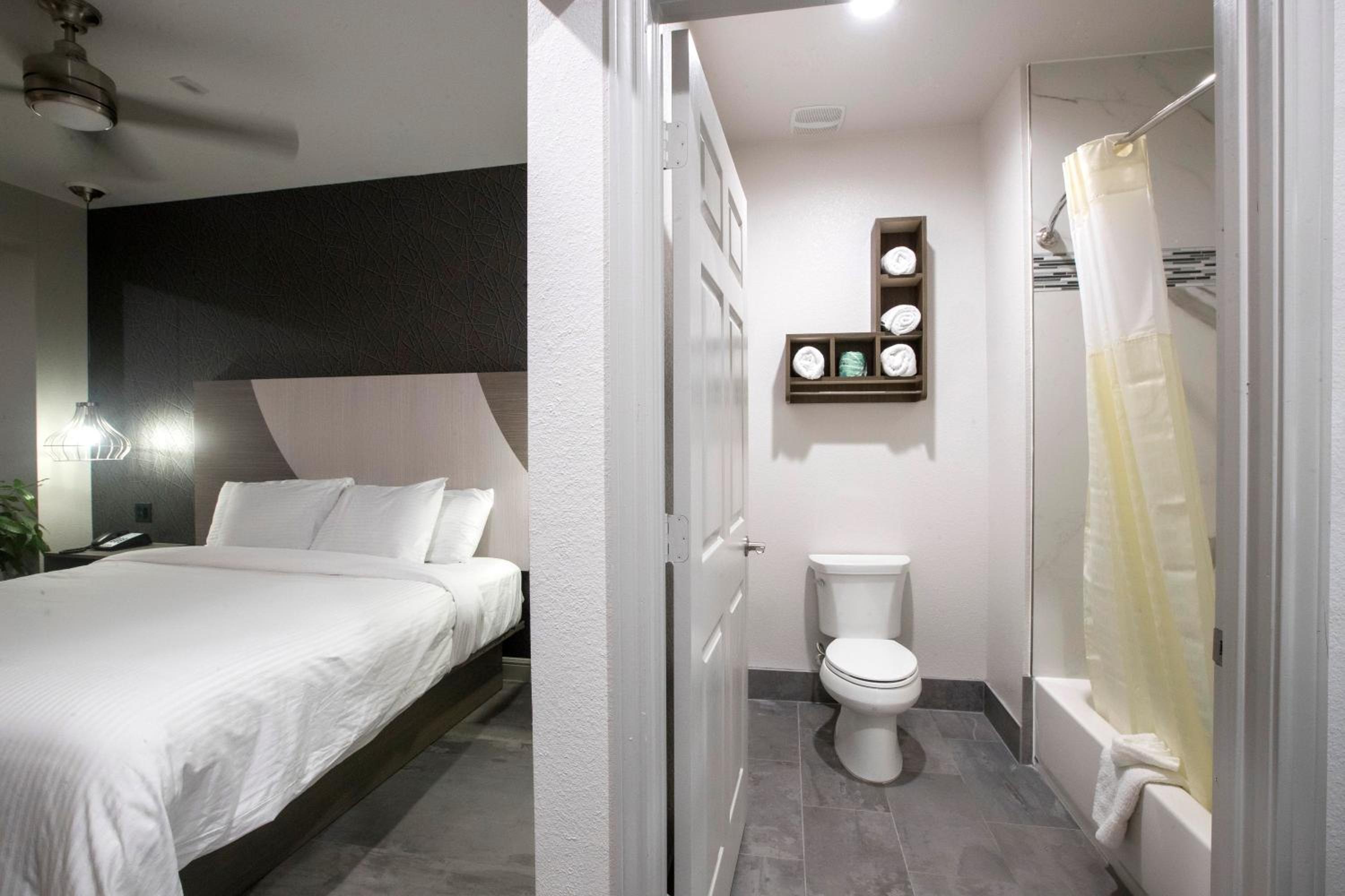 House Hotel