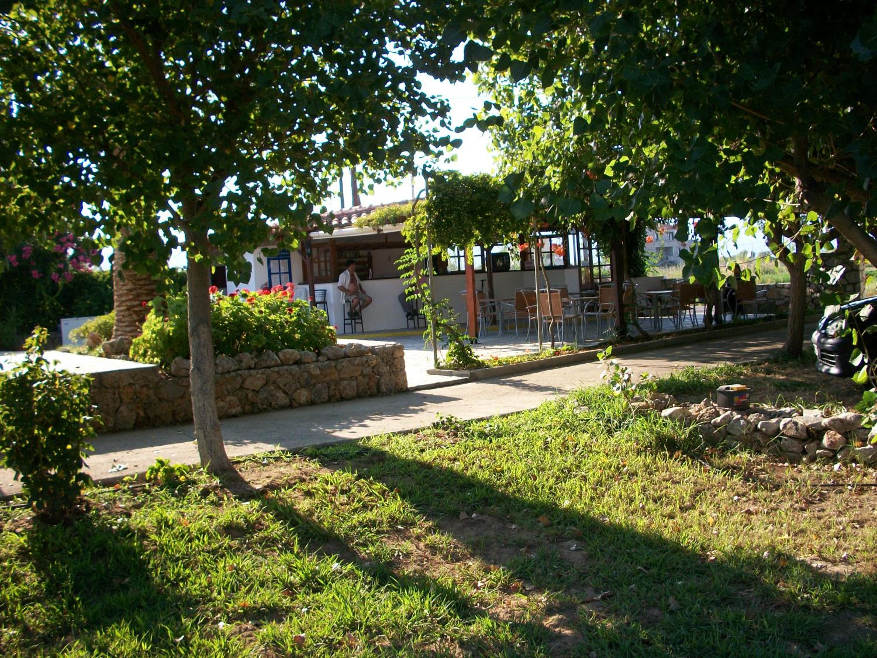 San Antonio Apartments photo 4