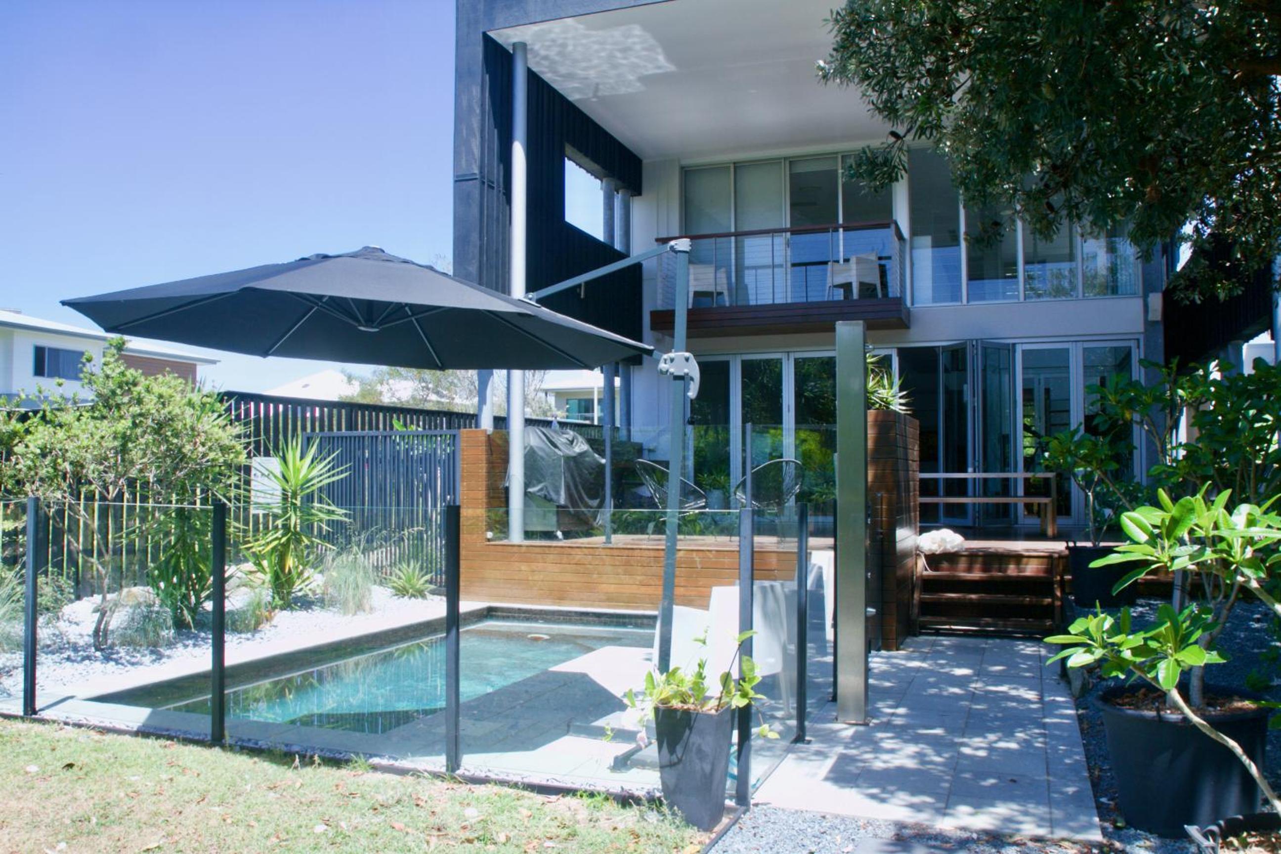 Casuarina Beachfront House - Hostie Properties