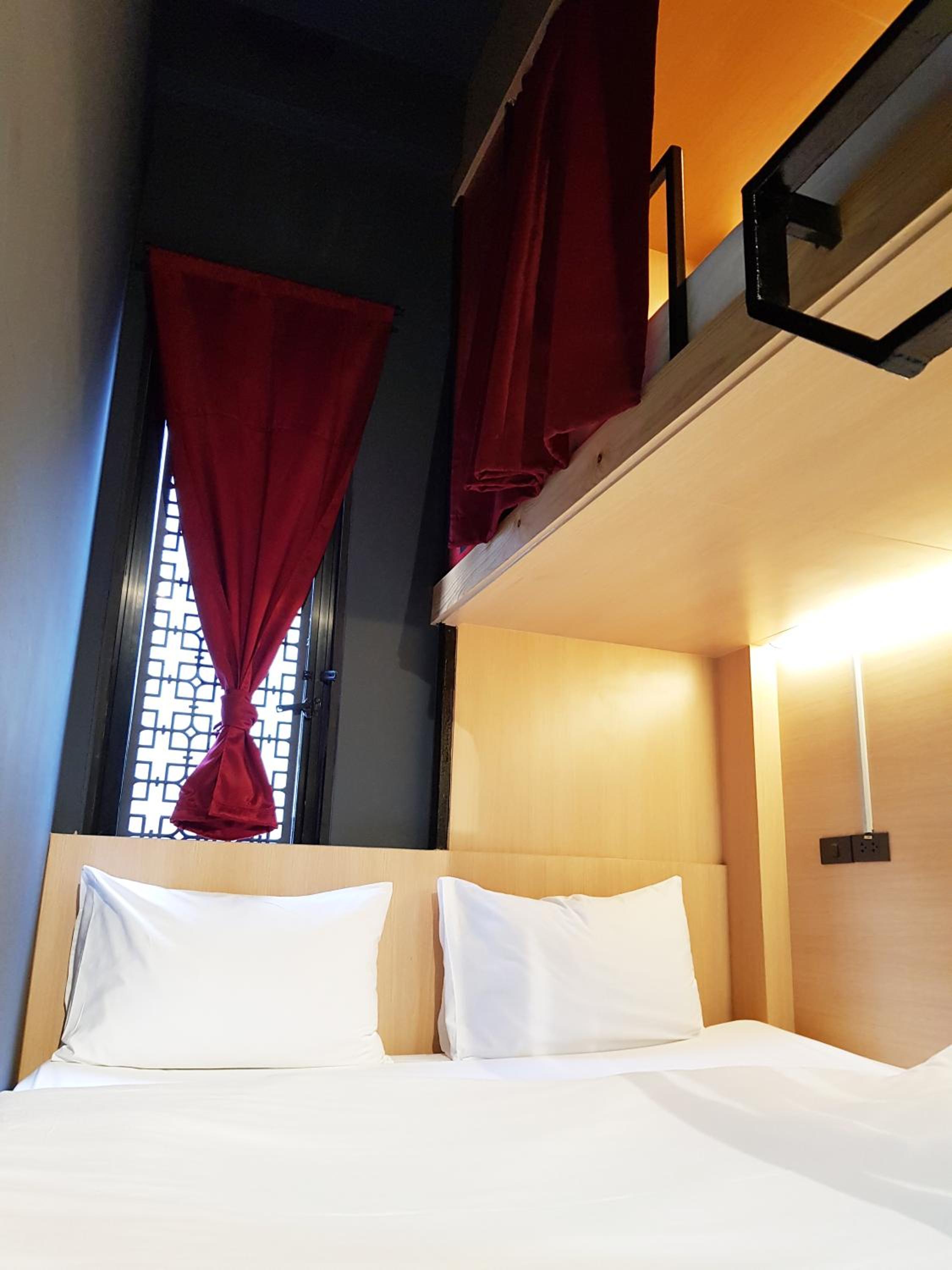 CLOUD on Saladaeng Silom Hostel Bangkok